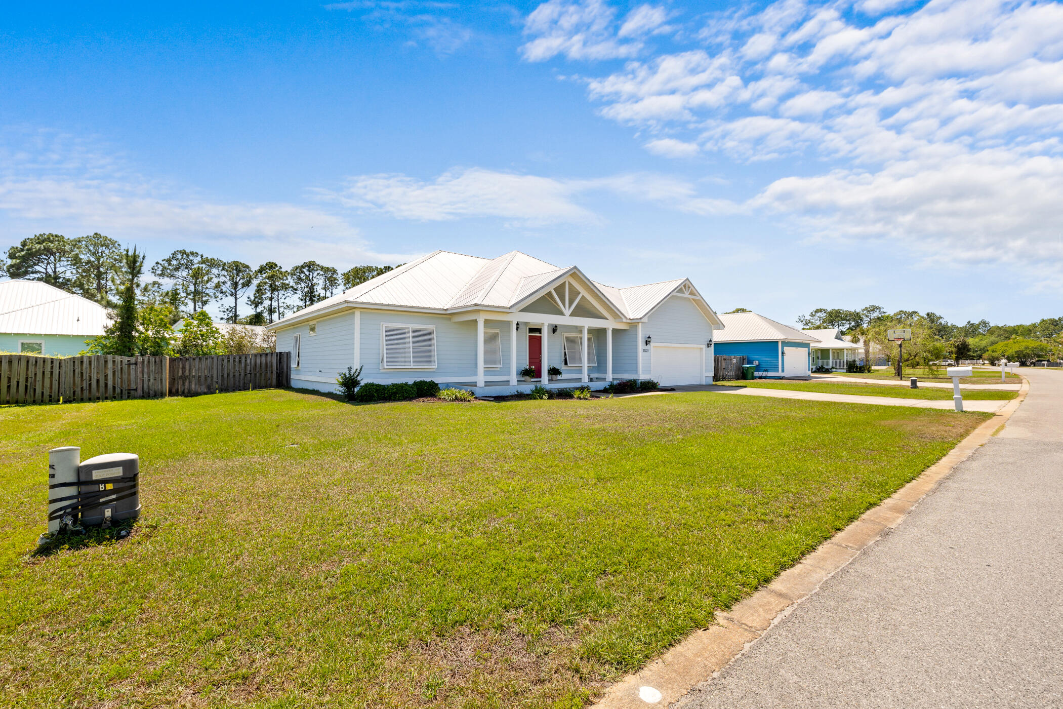 LYNDELL PLANTATION S/D - Residential