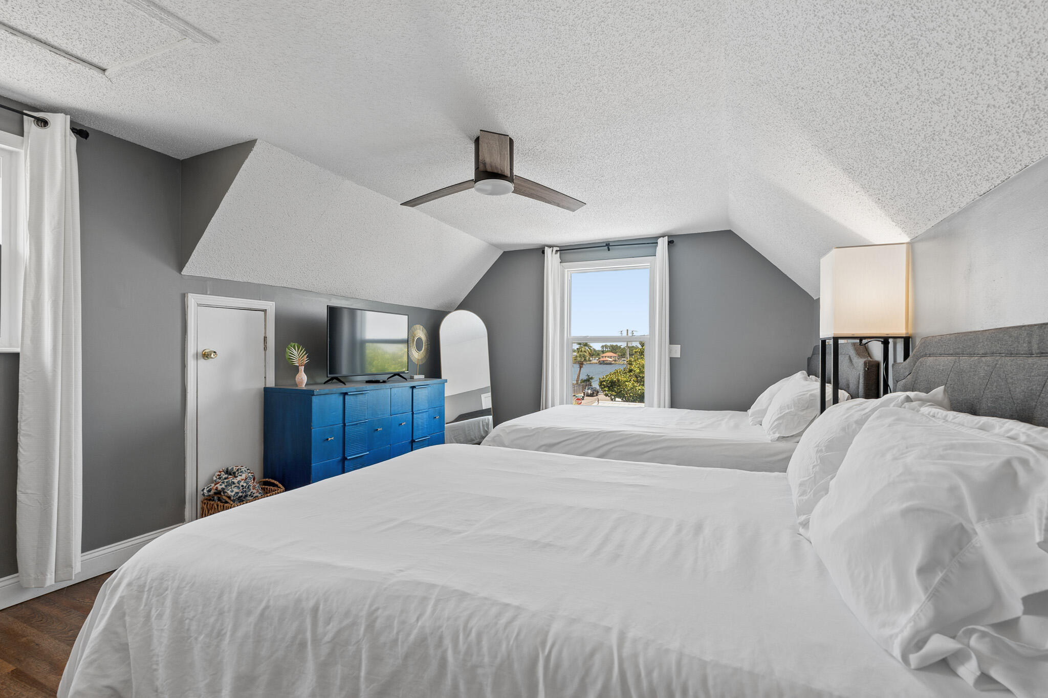 BILTMORE BEACH 1ST ADD - Residential