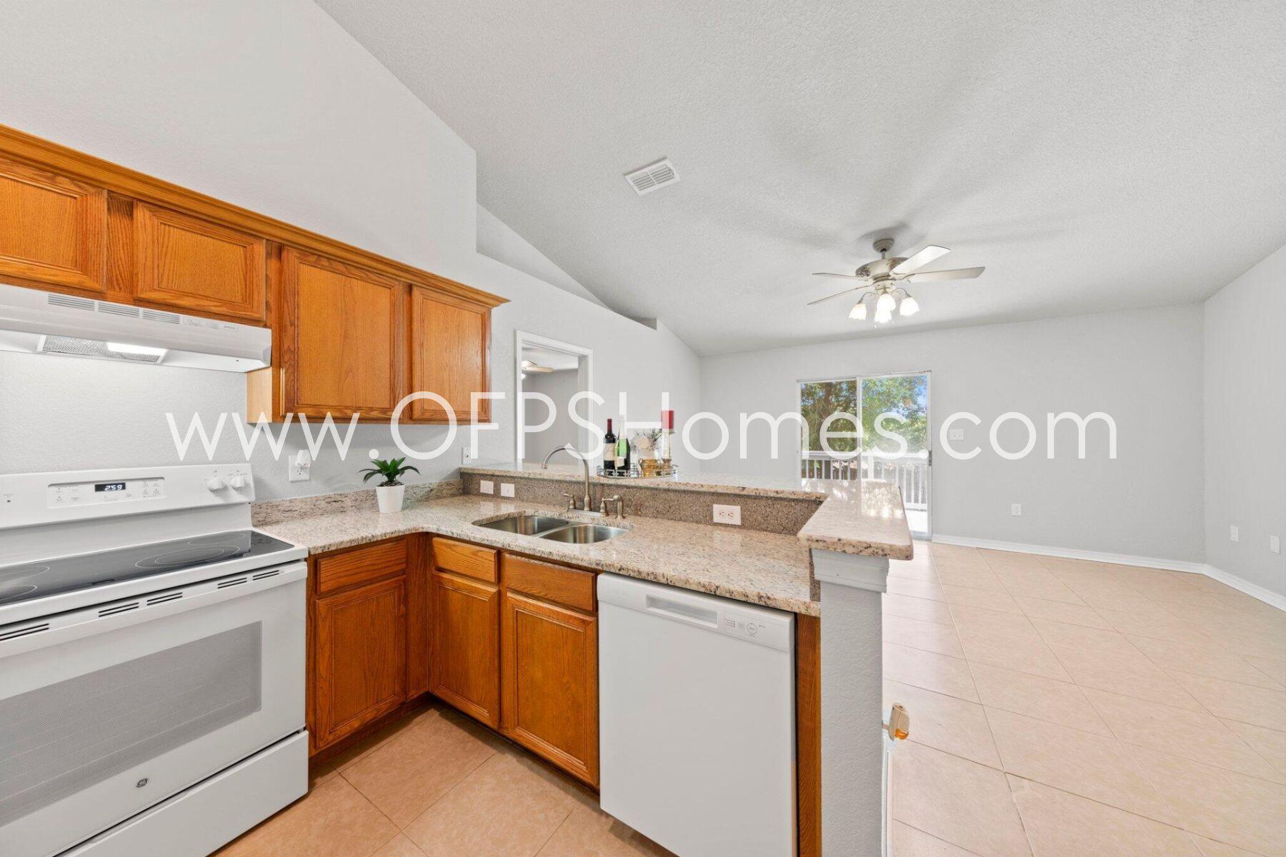 RIDGE CREST I & II - Residential Lease