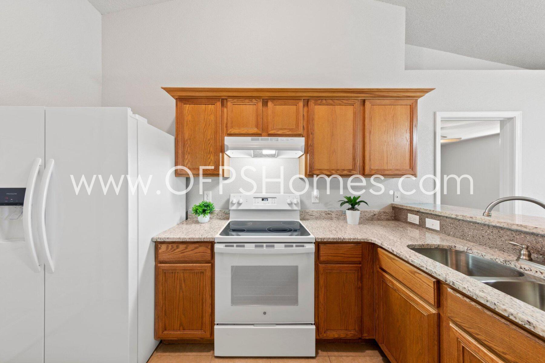 RIDGE CREST I & II - Residential Lease