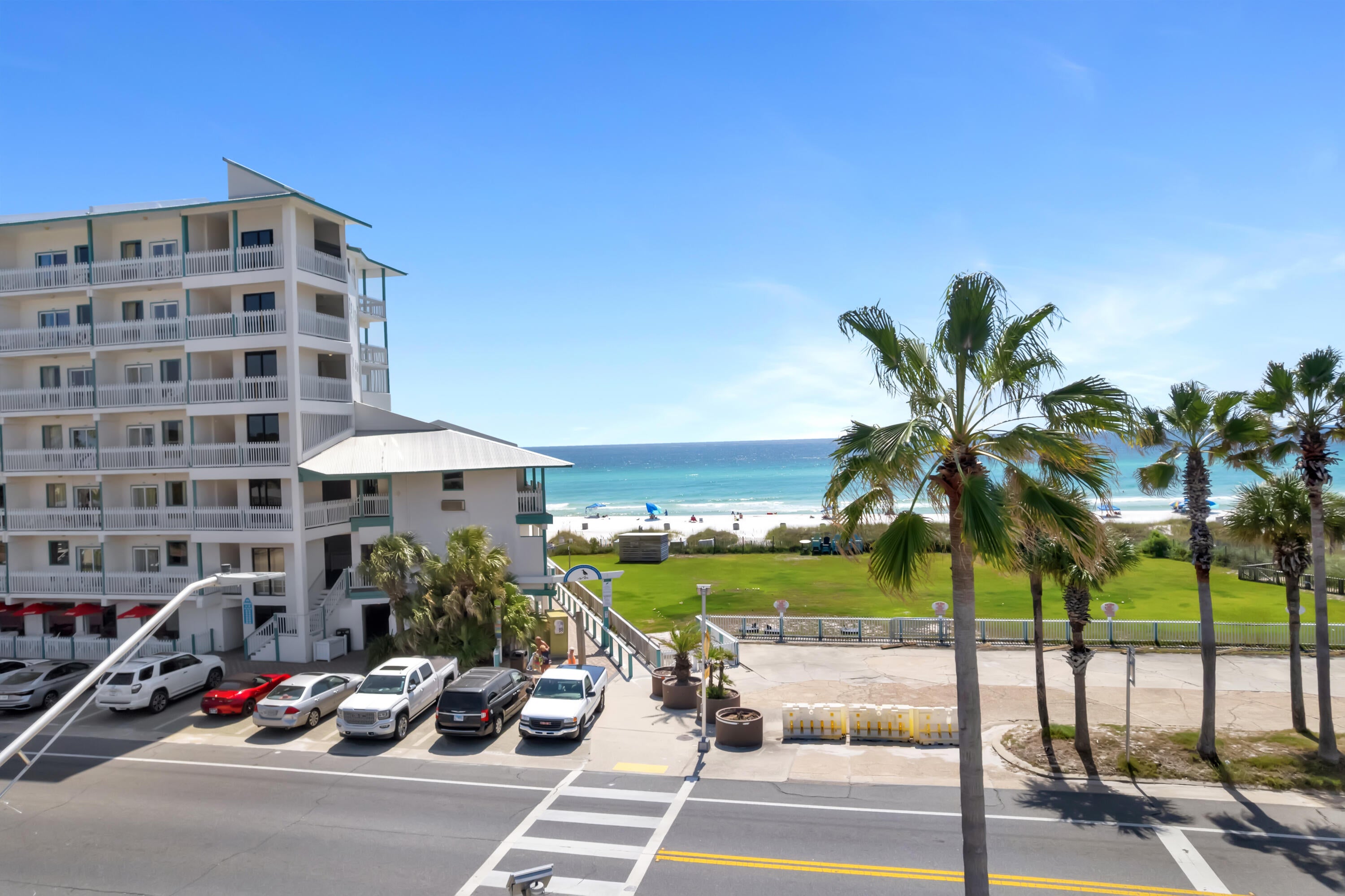 HORIZON SOUTH X - Residential