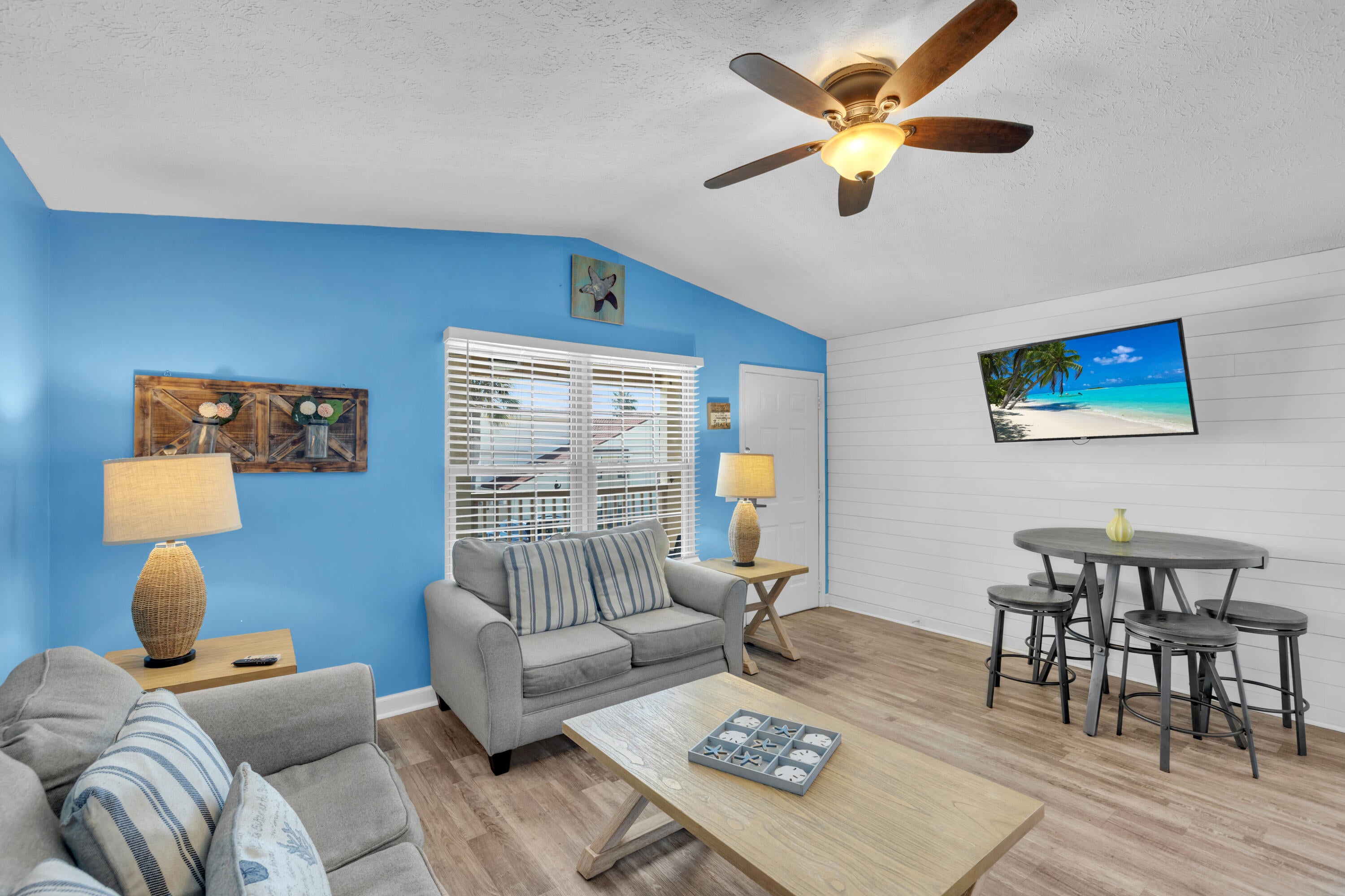 HORIZON SOUTH X - Residential