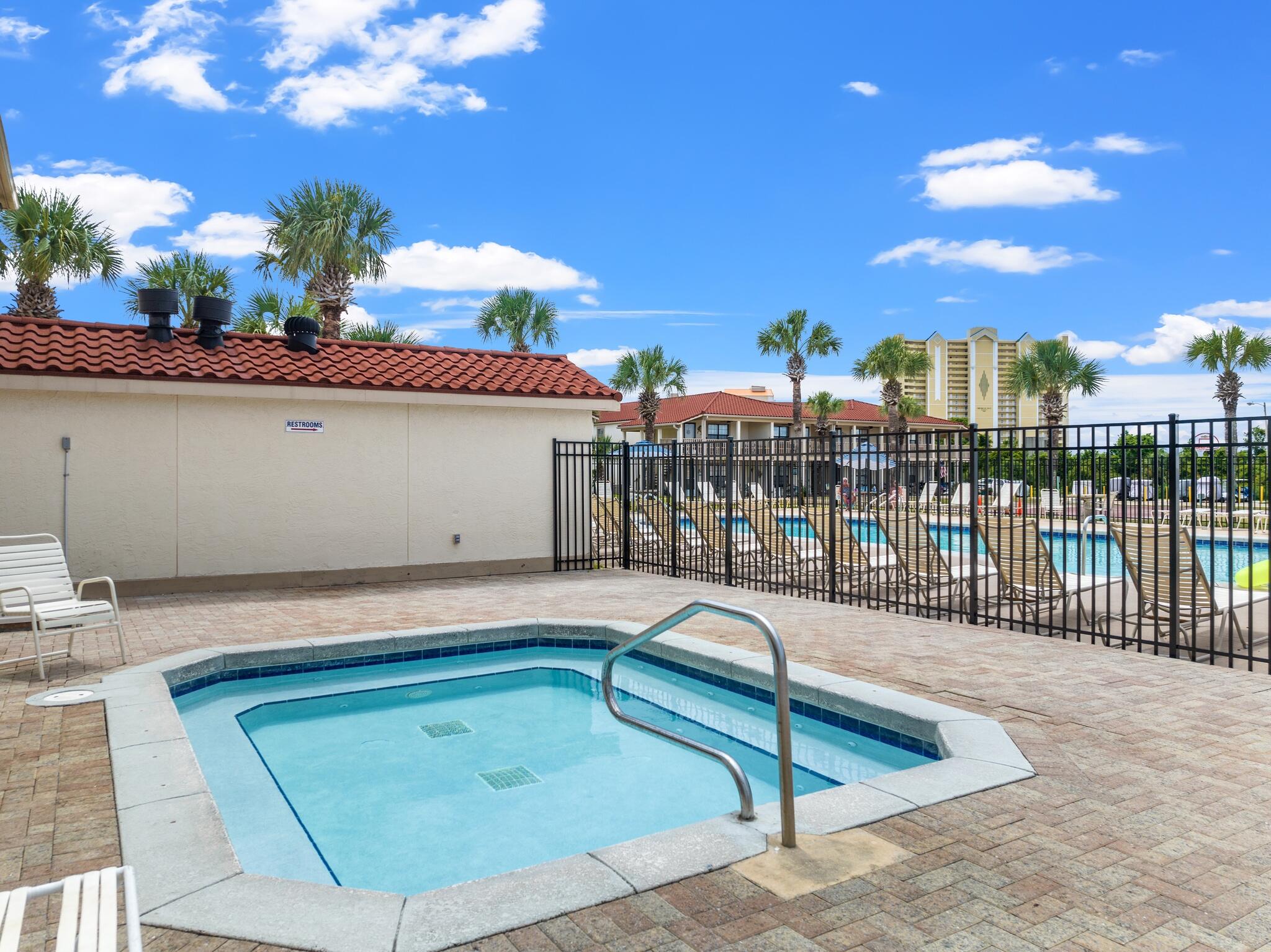 HORIZON SOUTH X - Residential