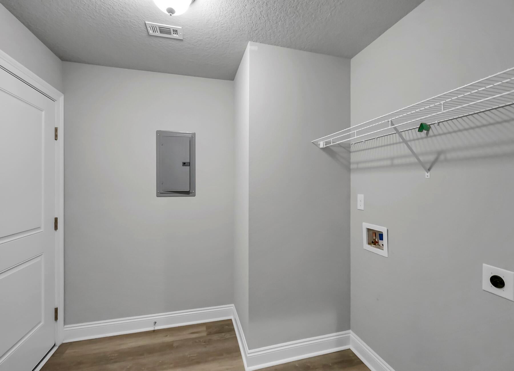 METES & BOUNDS - Residential Lease