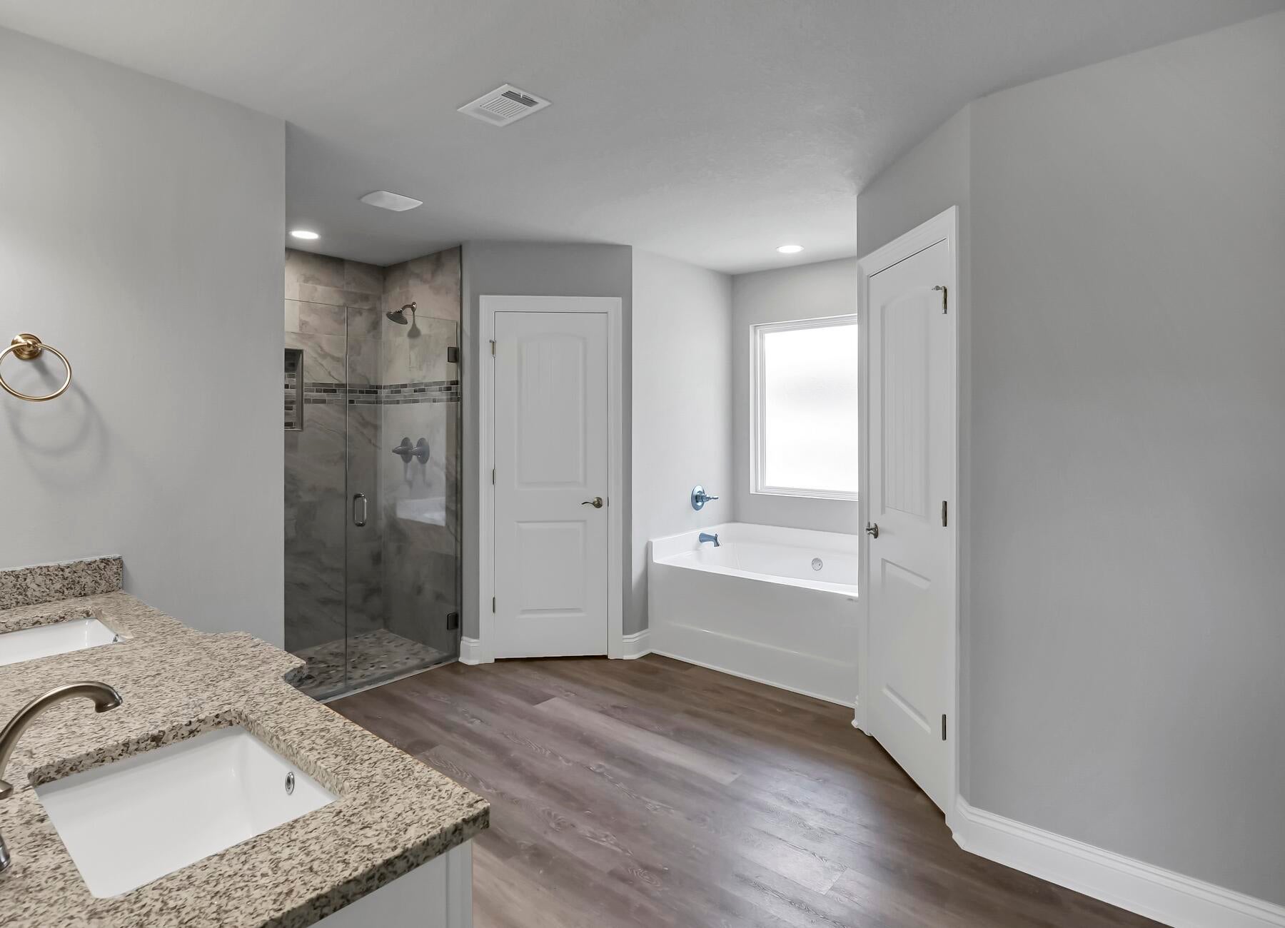 METES & BOUNDS - Residential Lease