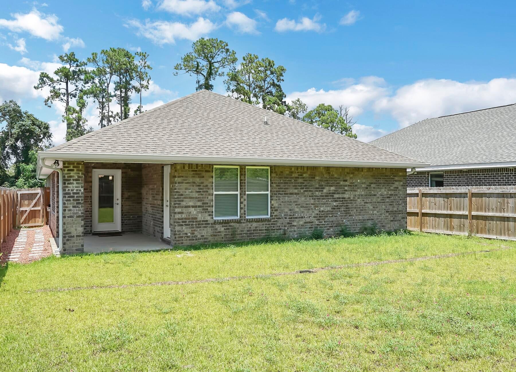 METES & BOUNDS - Residential Lease