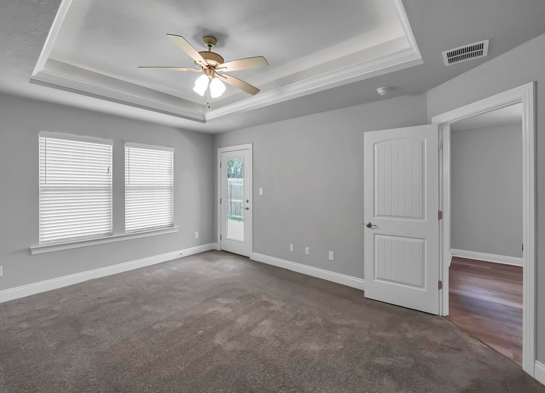 METES & BOUNDS - Residential Lease