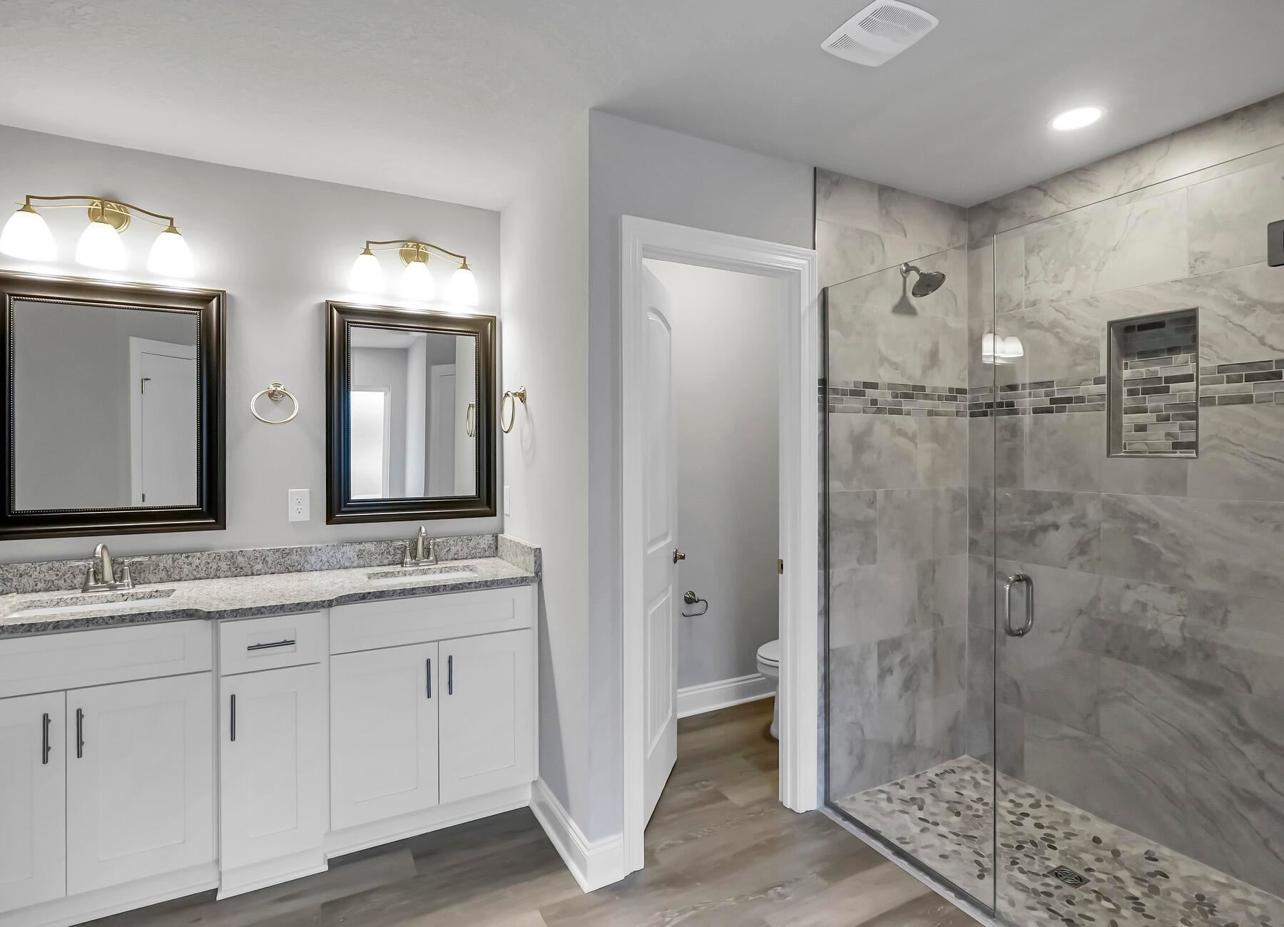 METES & BOUNDS - Residential Lease
