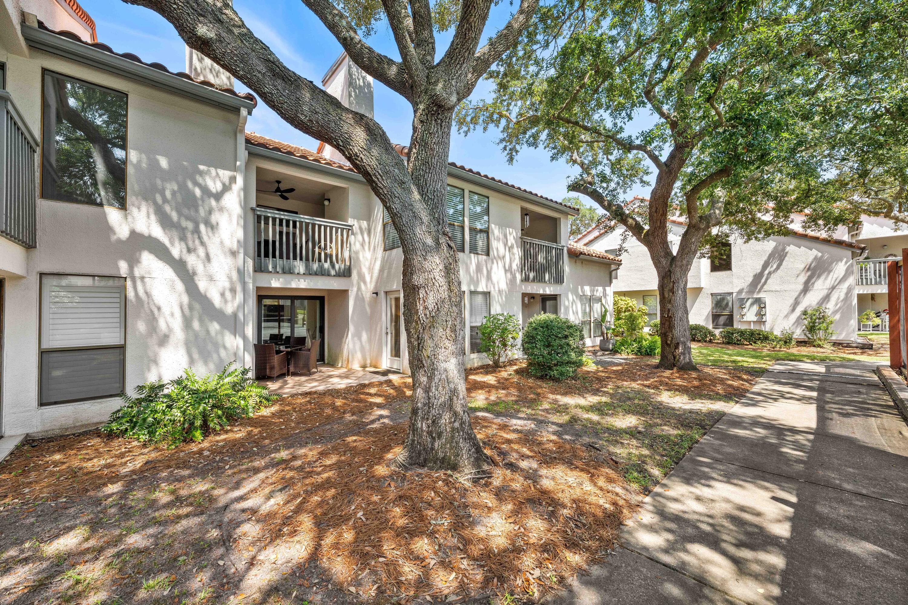 TOPS'L TENNIS VILLAGE - Residential