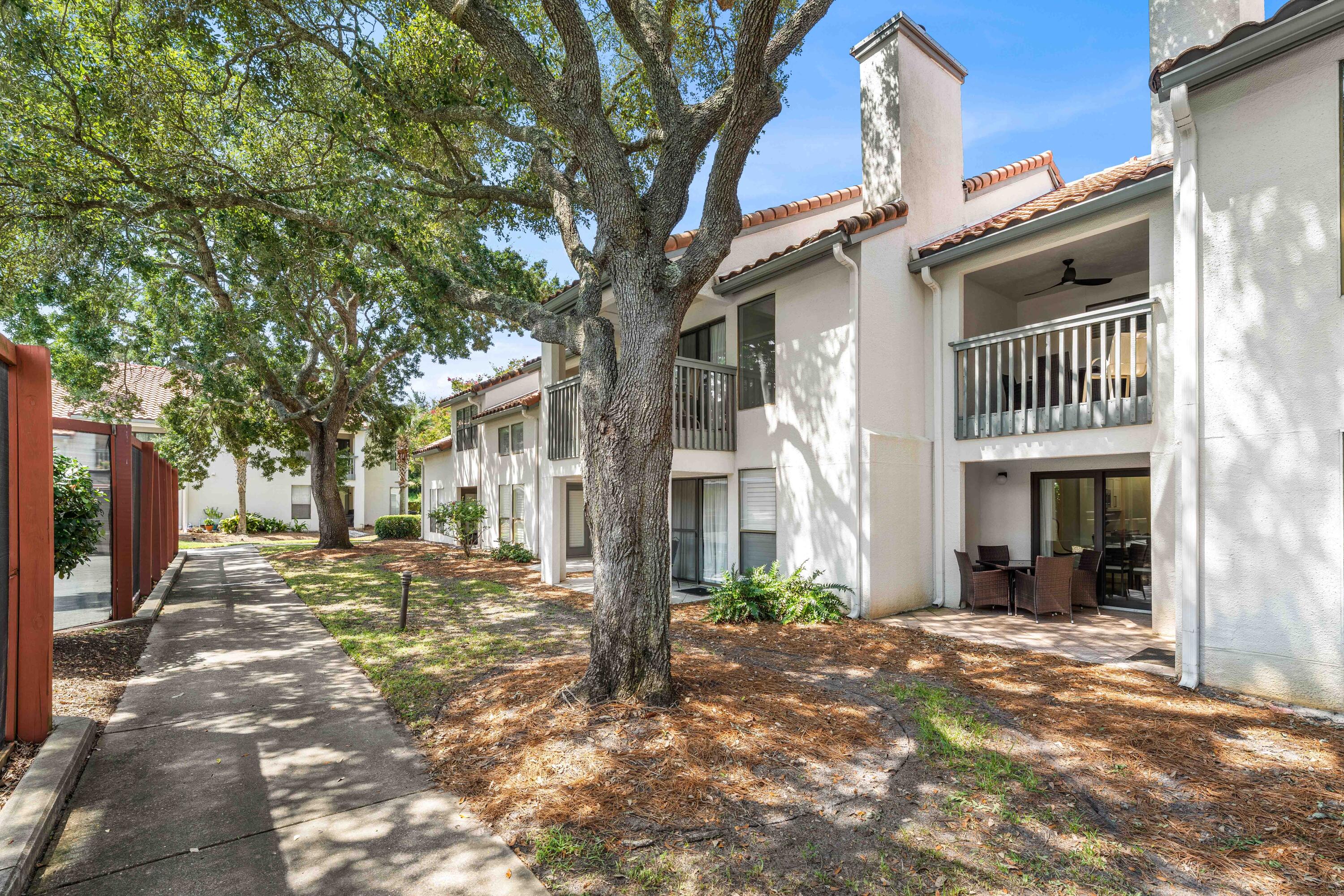 TOPS'L TENNIS VILLAGE - Residential