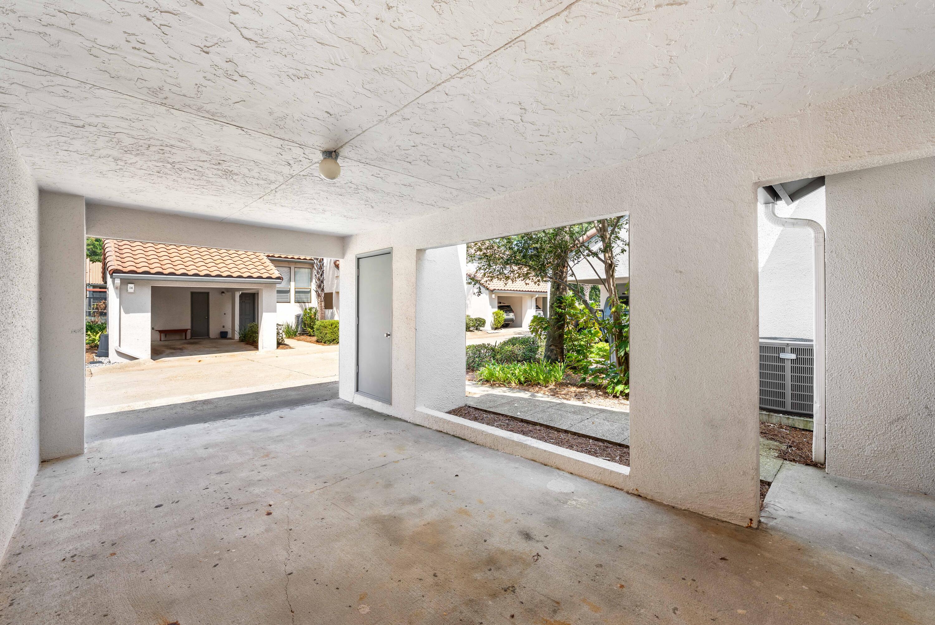TOPS'L TENNIS VILLAGE - Residential