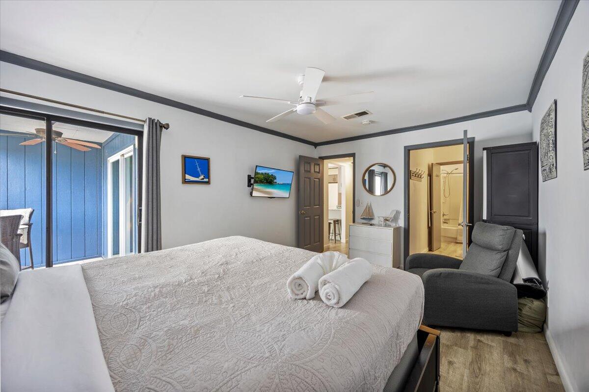 LAKEVIEW CONDO - Residential
