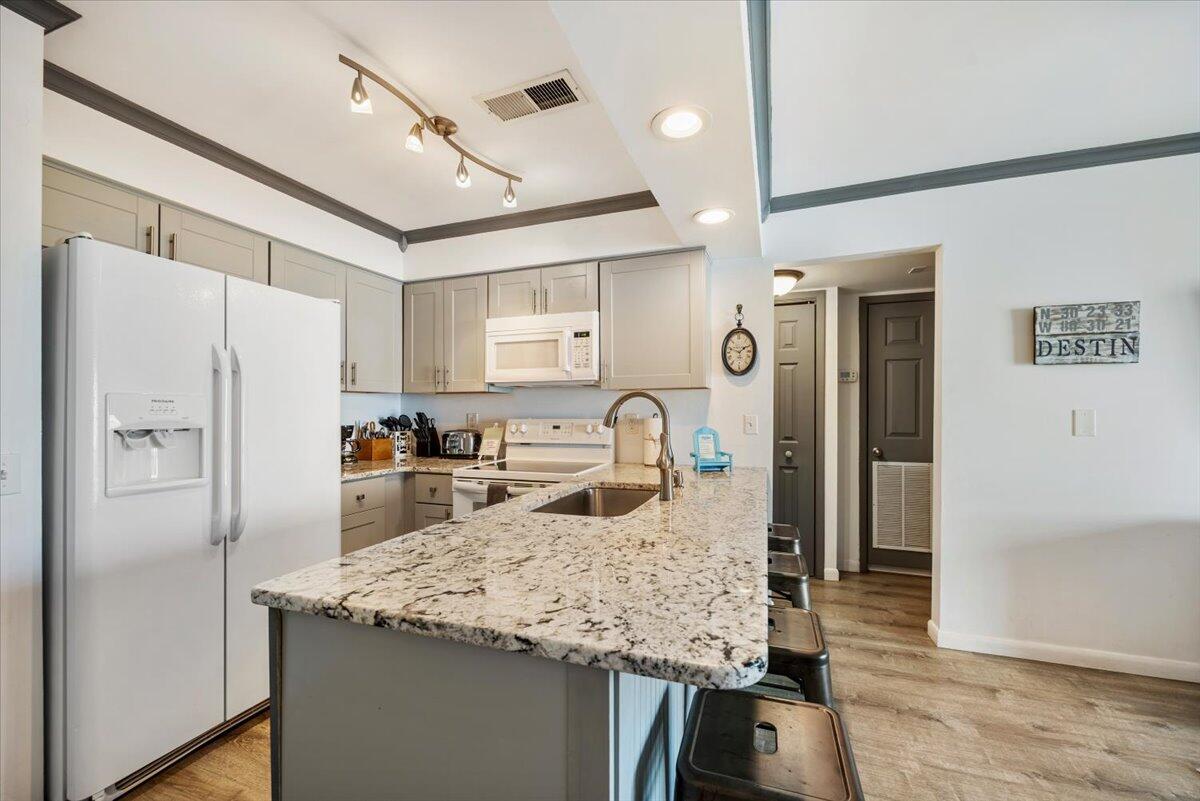 Fantastic investment opportunity! This rental powerhouse generates $50,000+ alone on Airbnb. Located steps from the beach, the property features deeded access to the Gulf right across the street. Perfect as a turnkey vacation rental or personal coastal getaway!