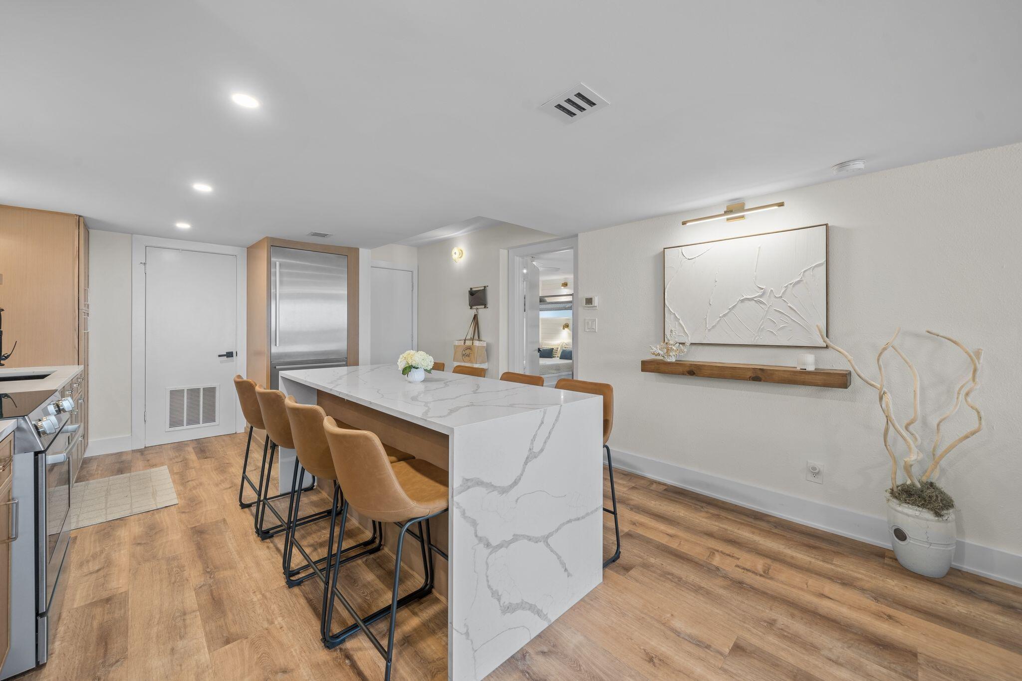 PINNACLE PORT - Residential