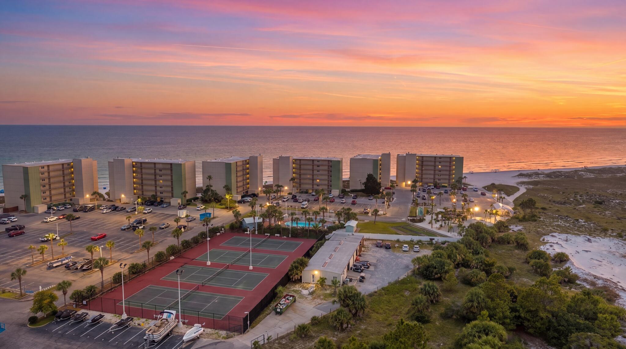 PINNACLE PORT - Residential