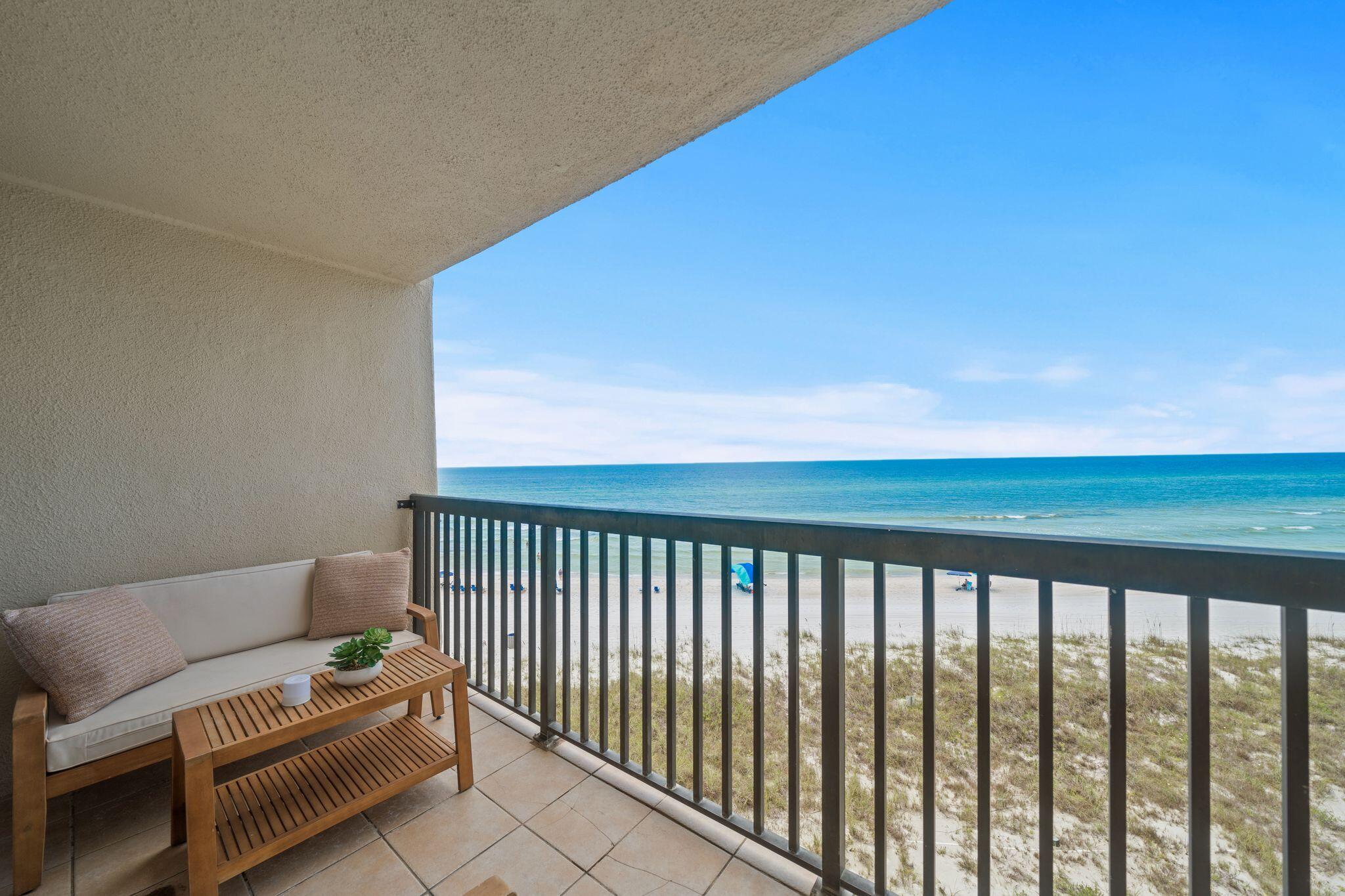 PINNACLE PORT - Residential