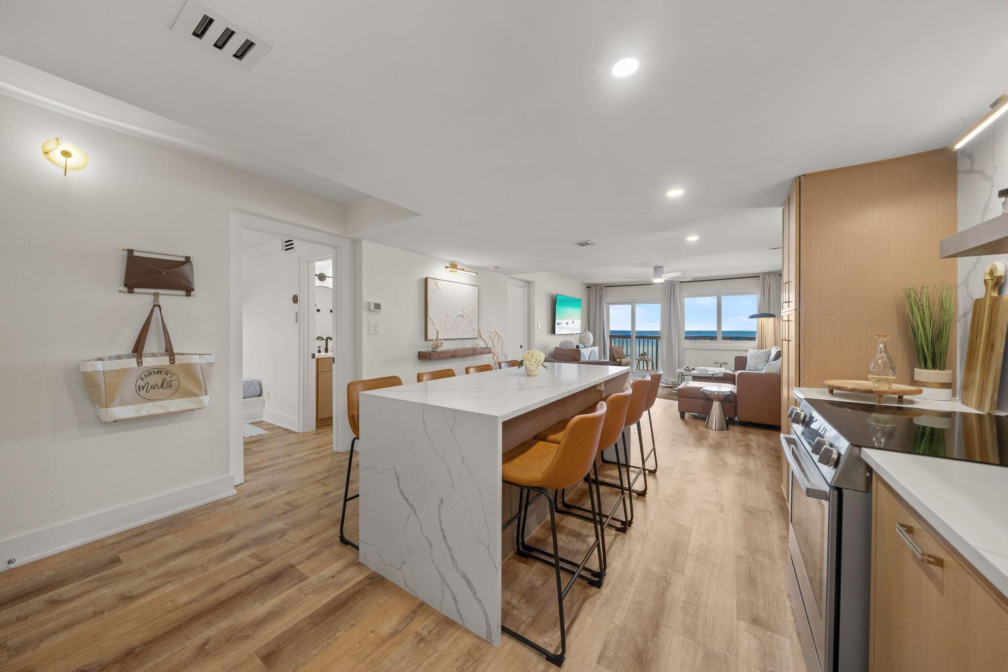 PINNACLE PORT - Residential