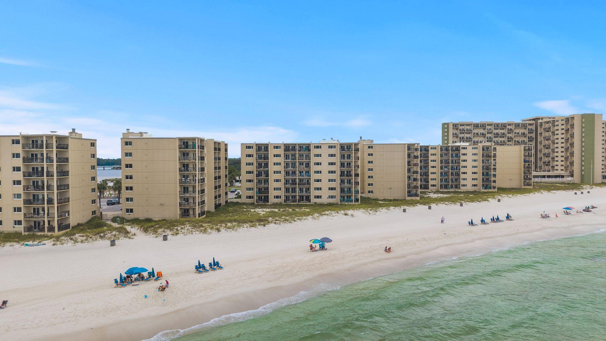 PINNACLE PORT - Residential