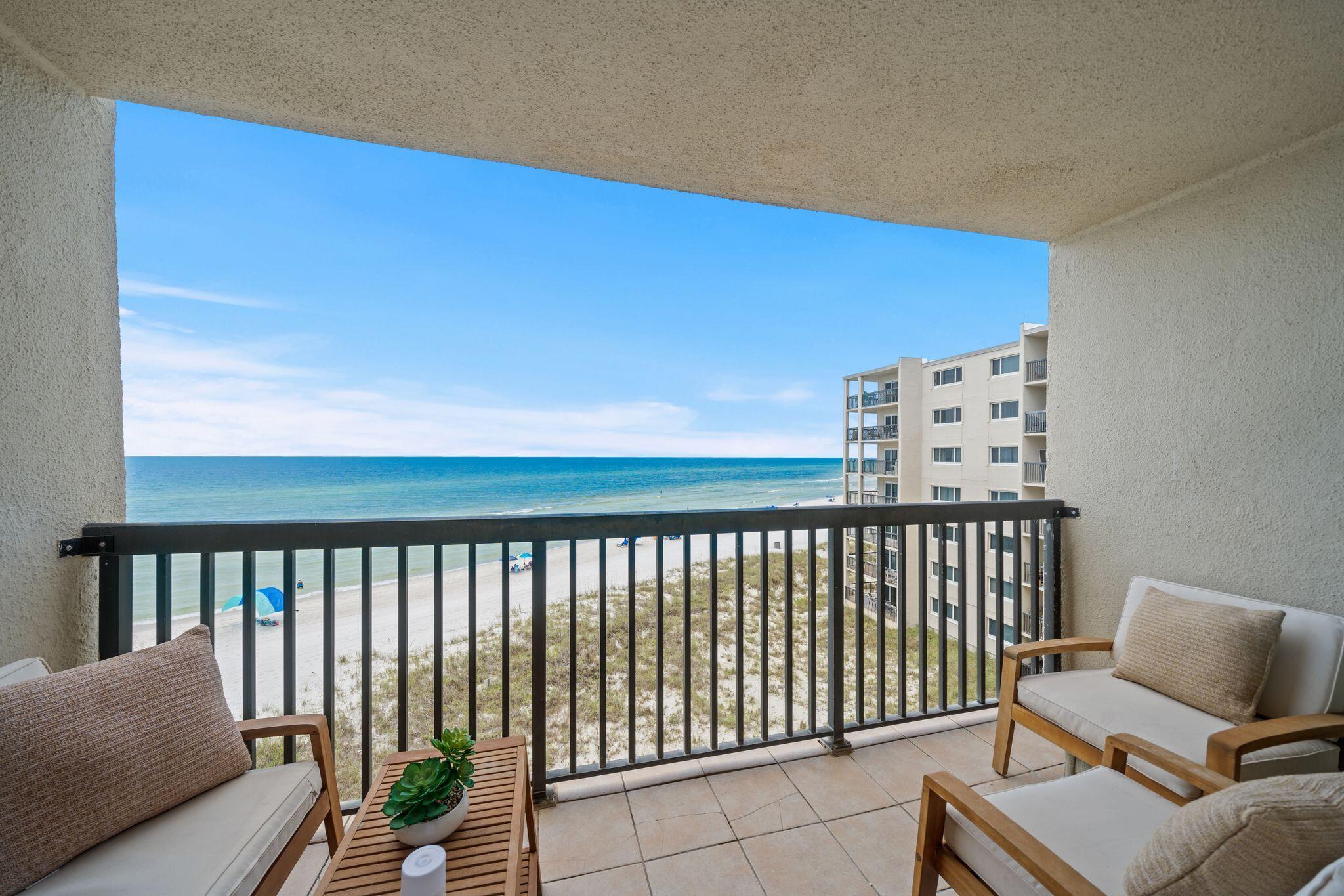 PINNACLE PORT - Residential