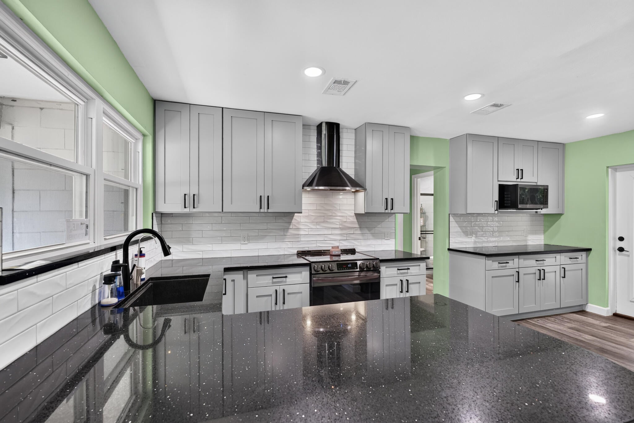 SEABREEZE 5TH ADDN - Residential