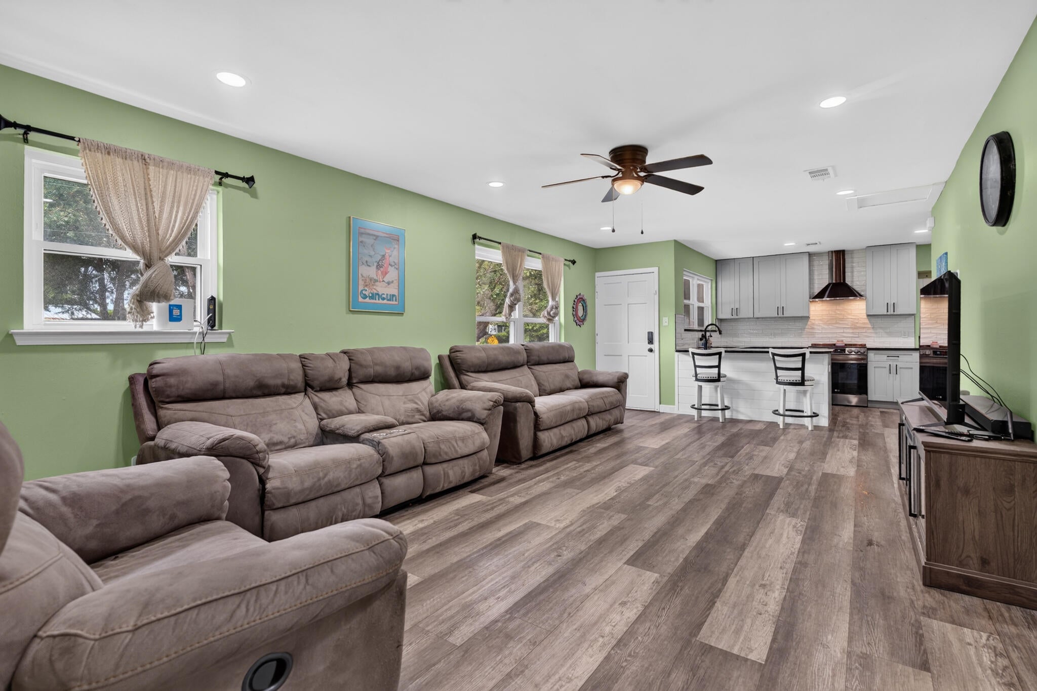 SEABREEZE 5TH ADDN - Residential