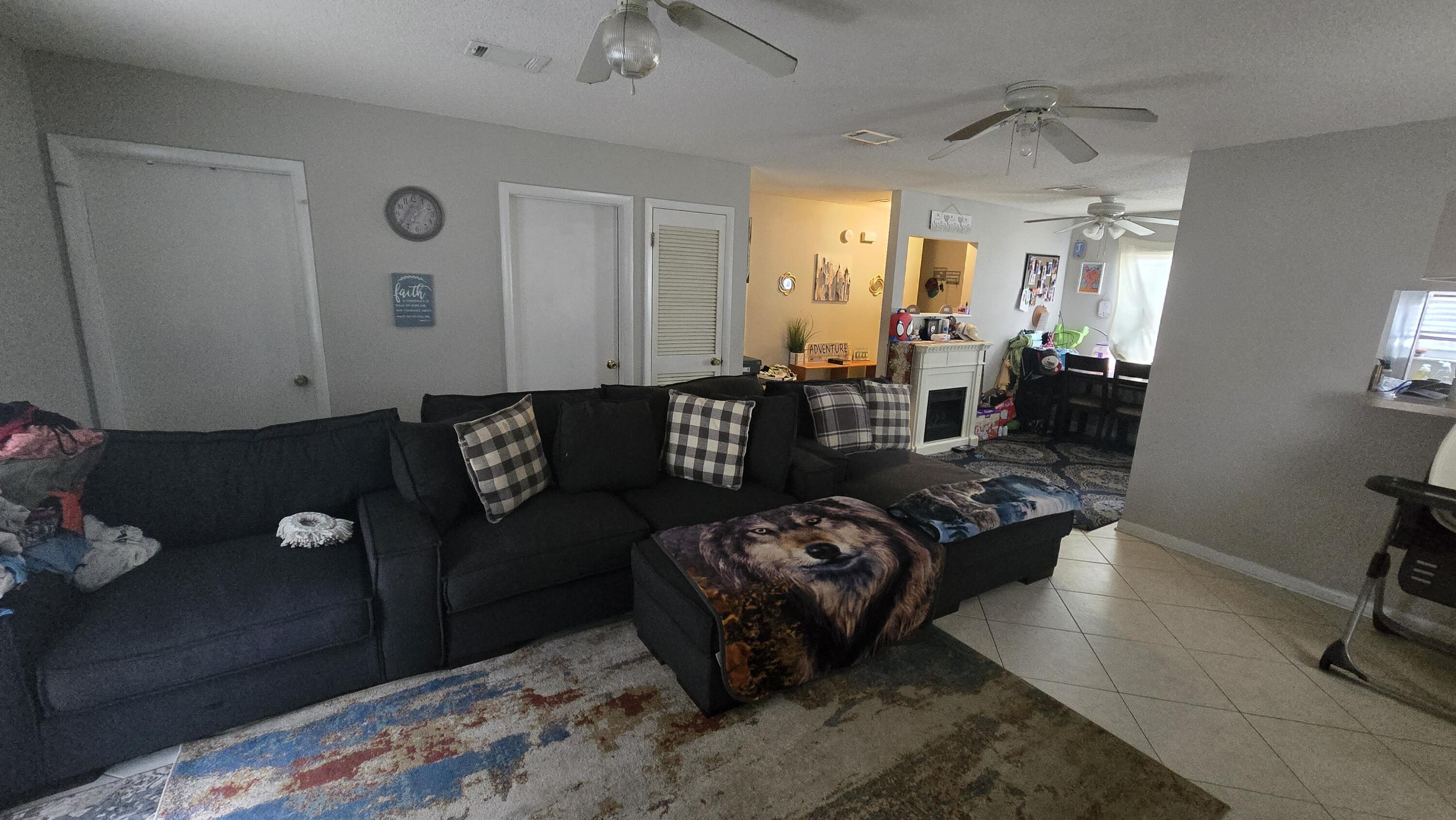 SEASHORE VILLAGE T/H - Residential