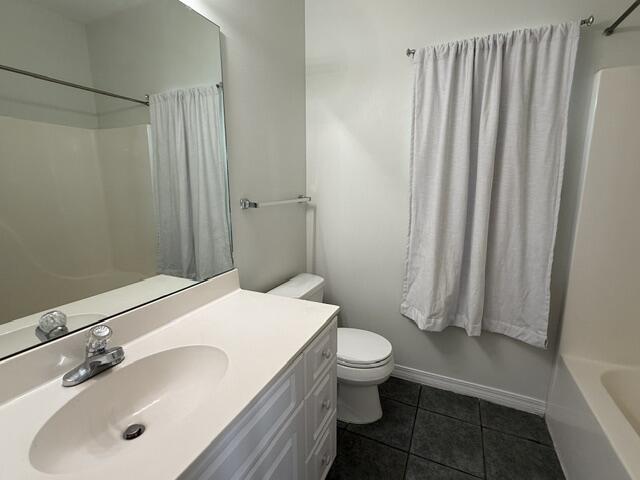 THE OAKS AT NICEVILLE - Residential Lease