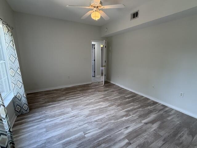 THE OAKS AT NICEVILLE - Residential Lease