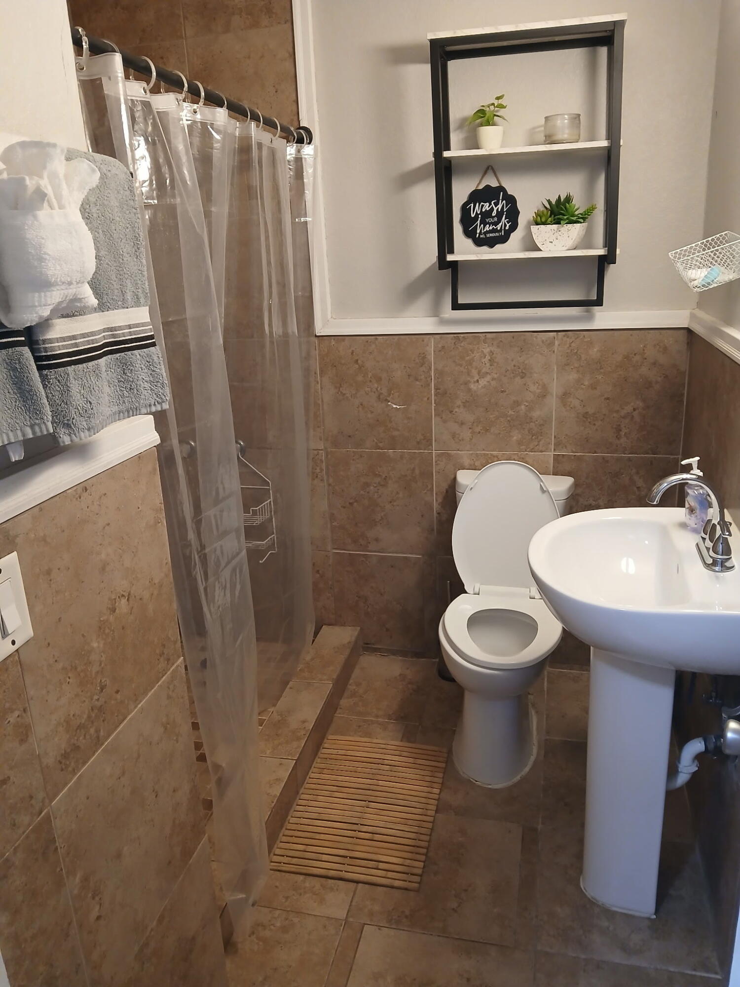 FAIRVIEW HEIGHTS - Residential Lease