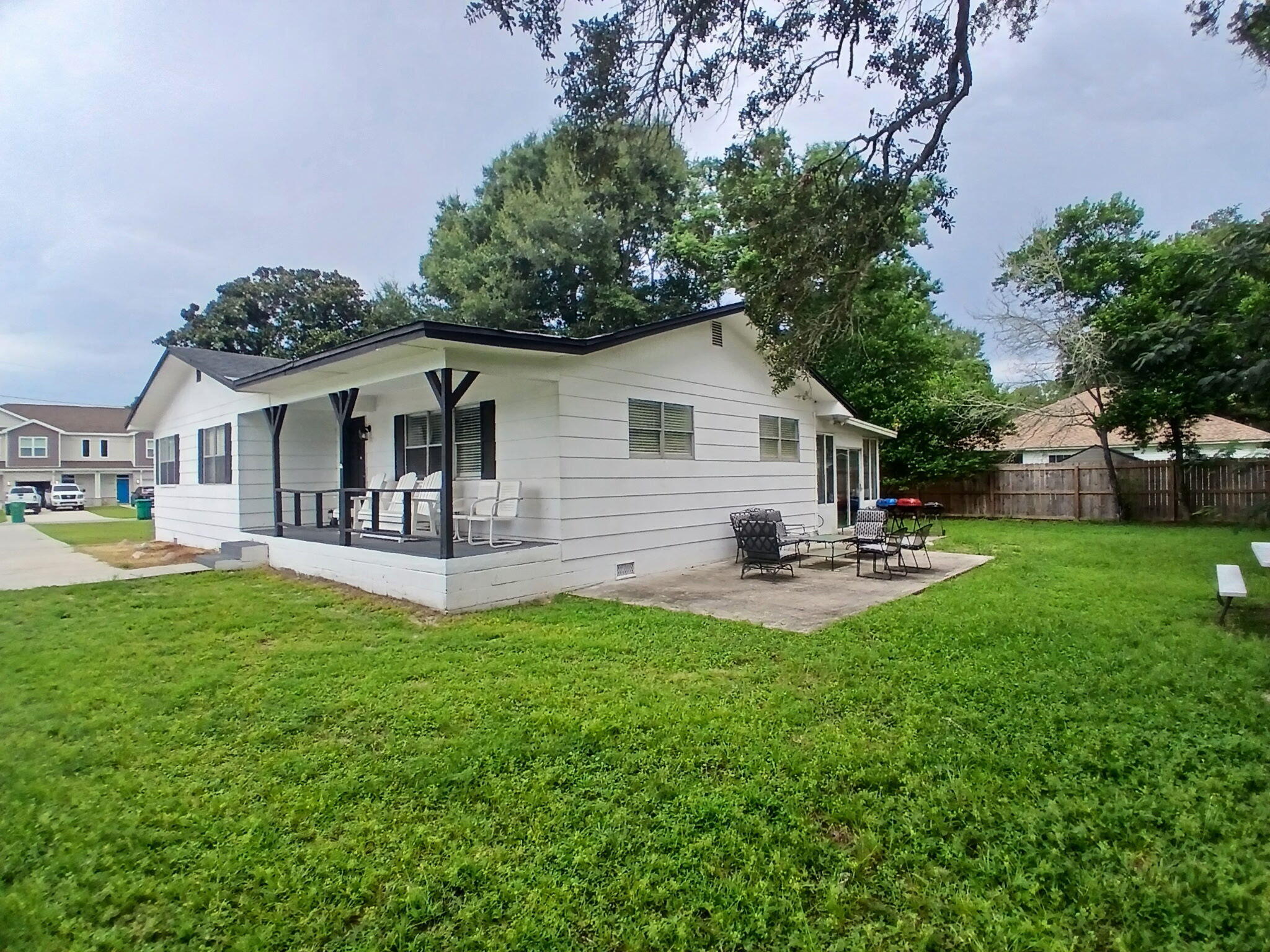 FAIRVIEW HEIGHTS - Residential Lease