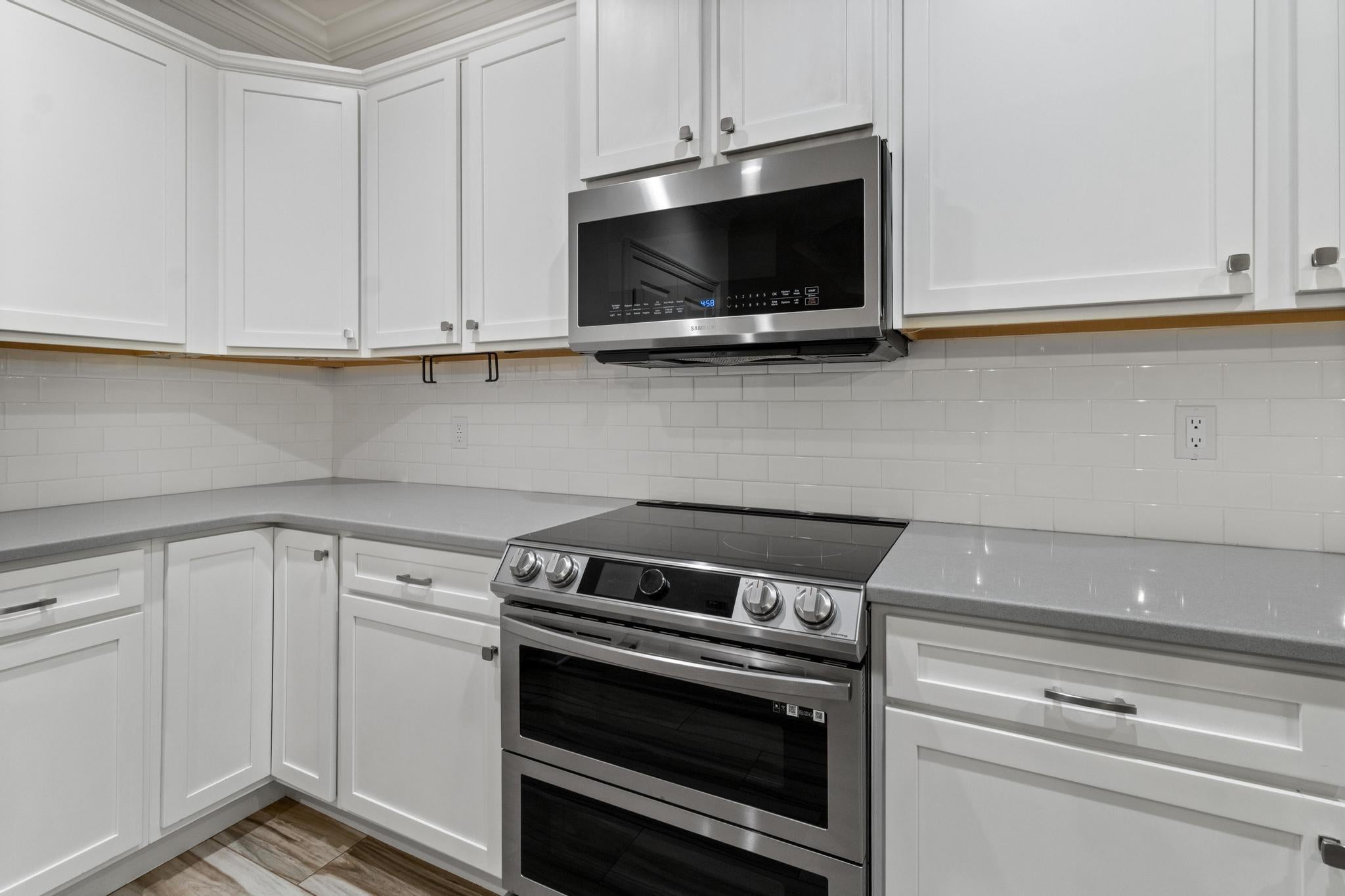 OVERBROOK - Residential