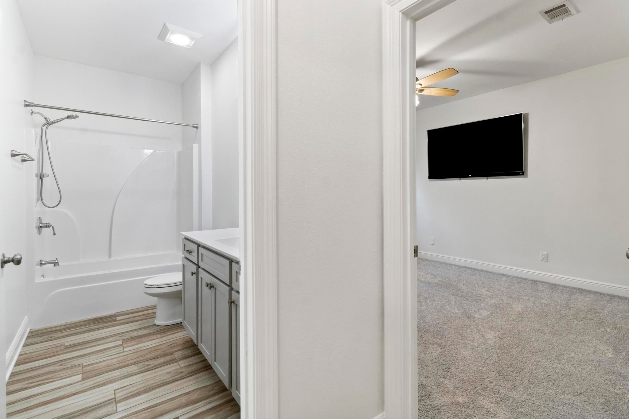 OVERBROOK - Residential