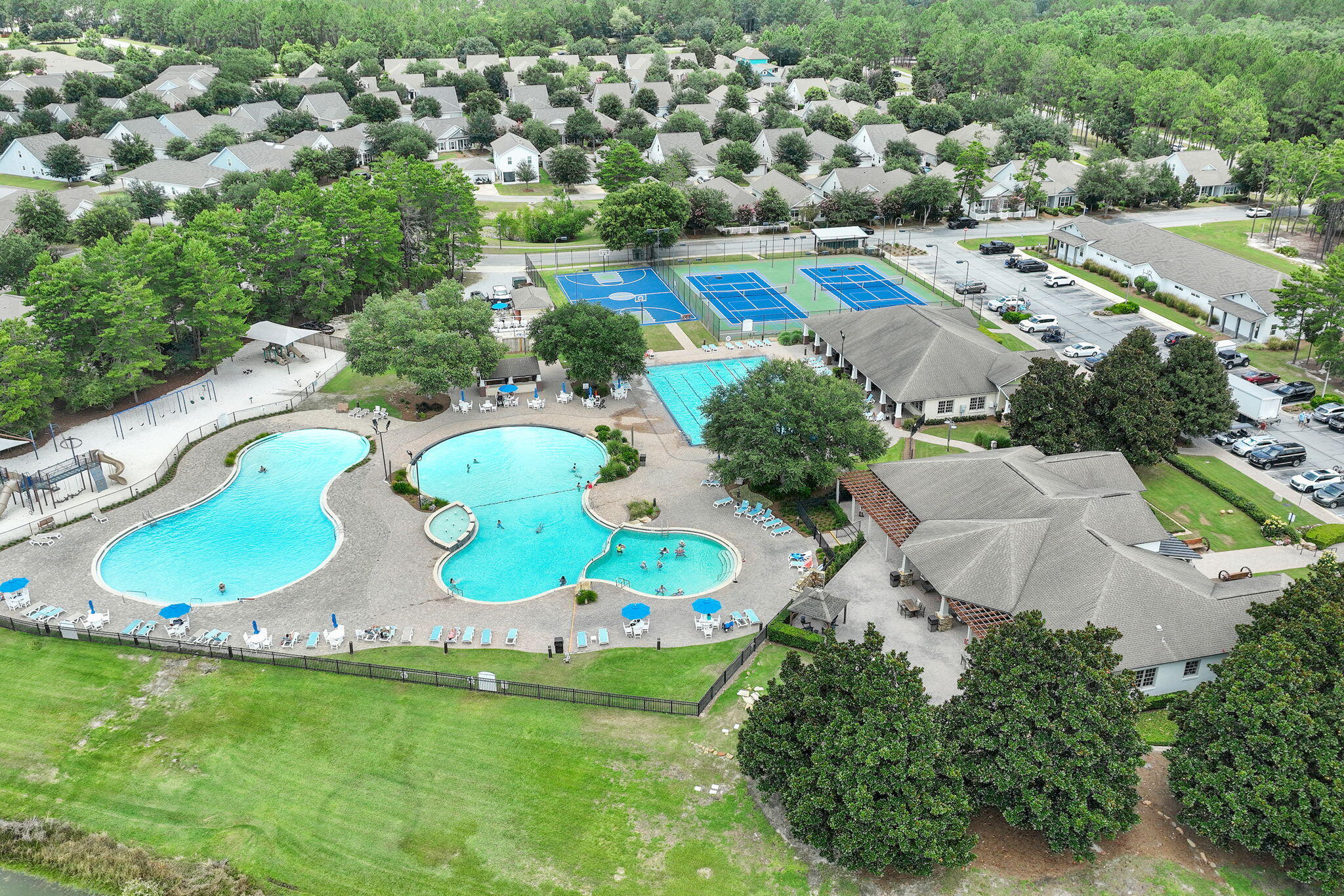 HAMMOCK BAY - Residential