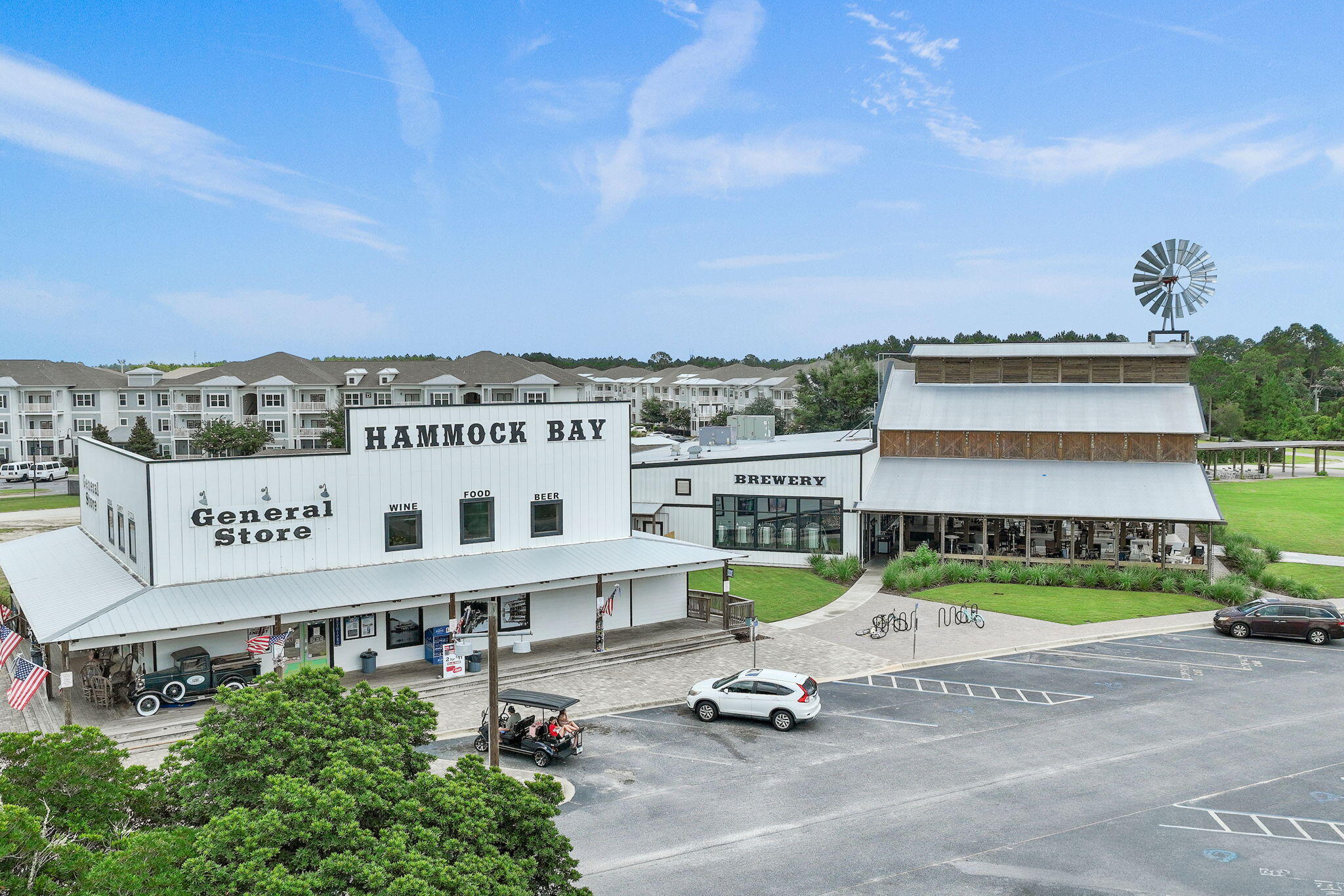 HAMMOCK BAY - Residential