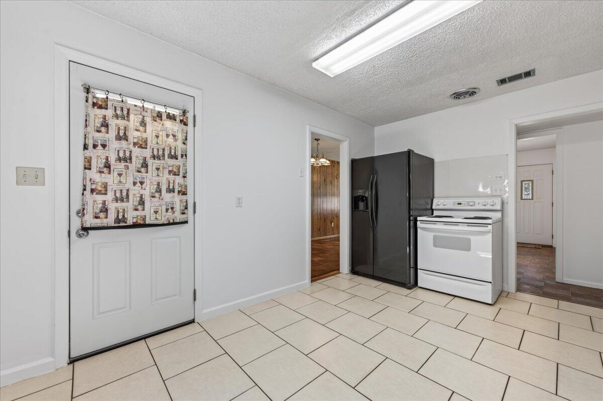 VESTA HEIGHTS 1ST ADDN - Residential