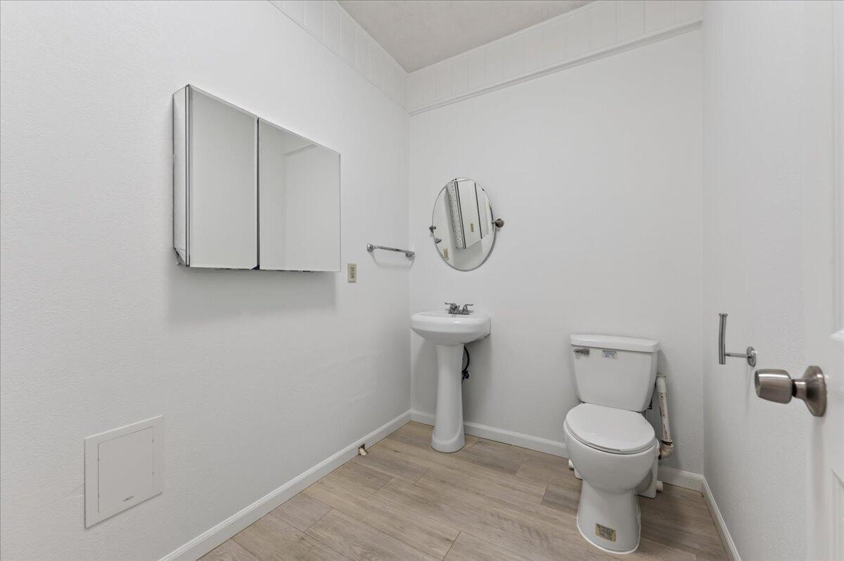 VESTA HEIGHTS 1ST ADDN - Residential