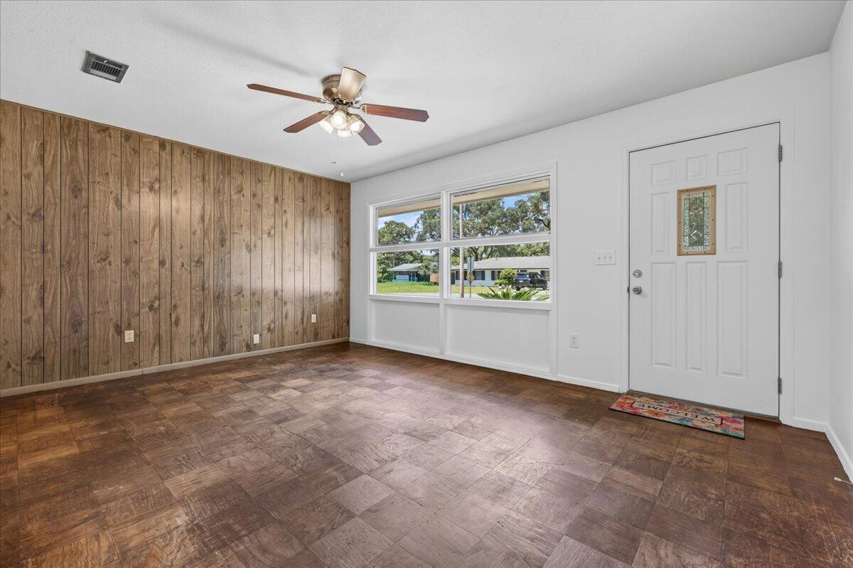 VESTA HEIGHTS 1ST ADDN - Residential