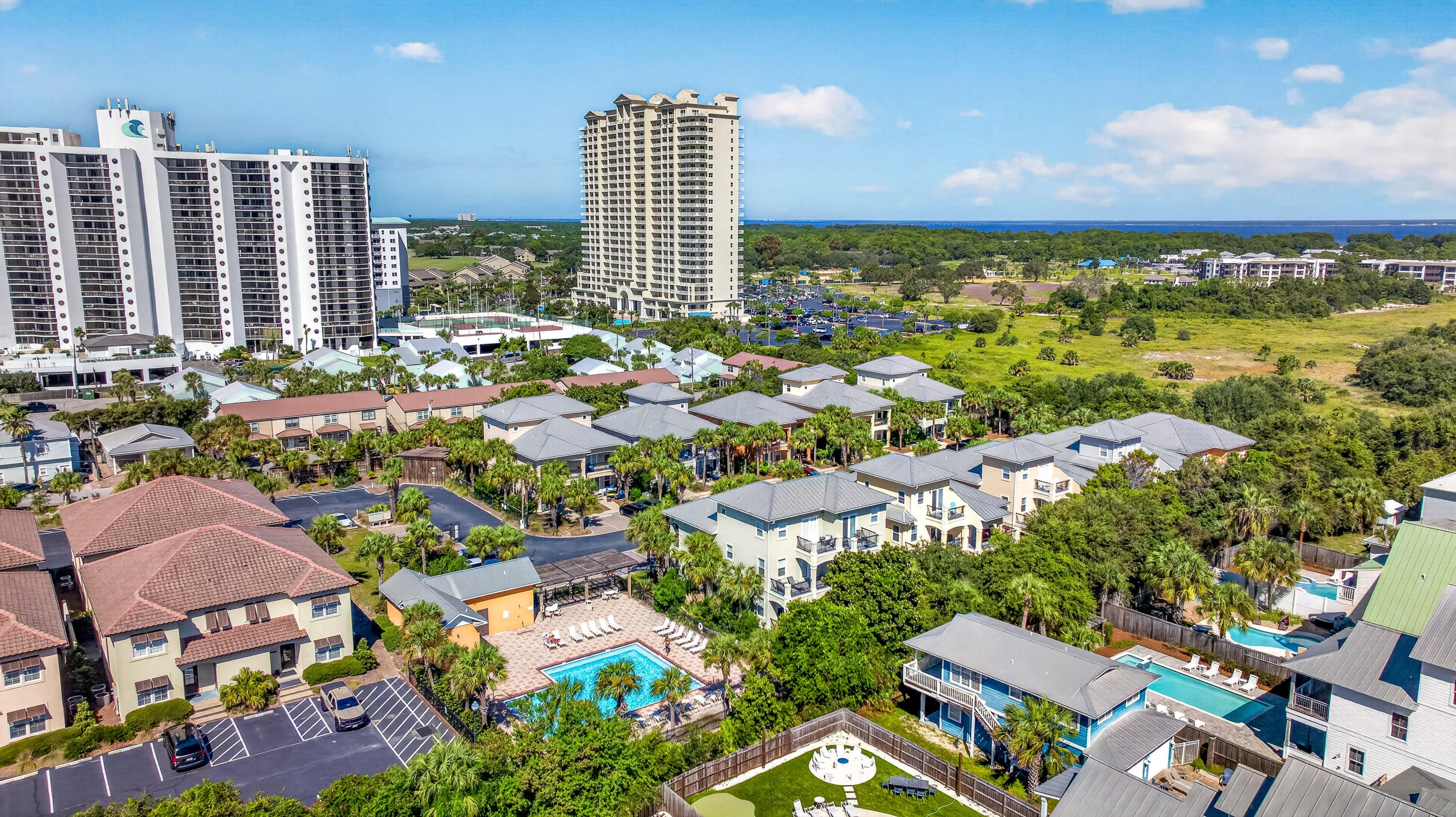 MIRAMAR BEACH VILLAS - Residential
