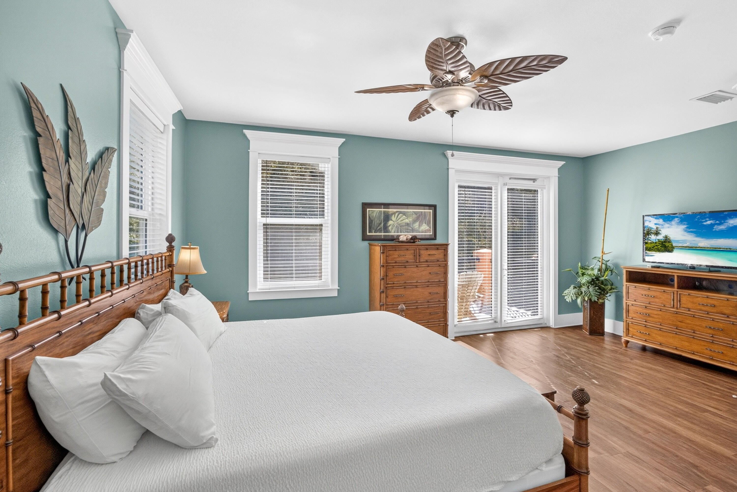 MIRAMAR BEACH VILLAS - Residential
