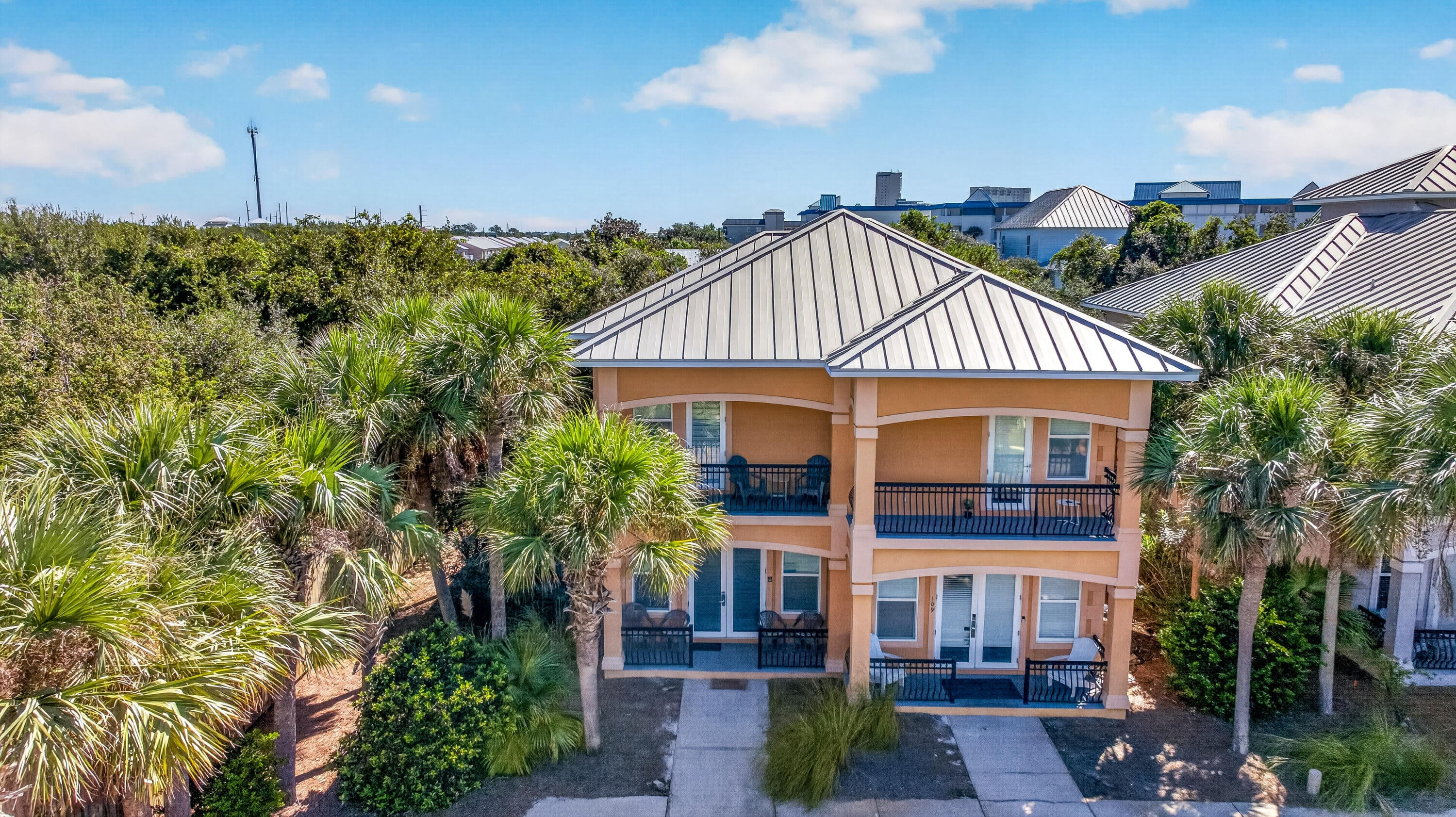 MIRAMAR BEACH VILLAS - Residential