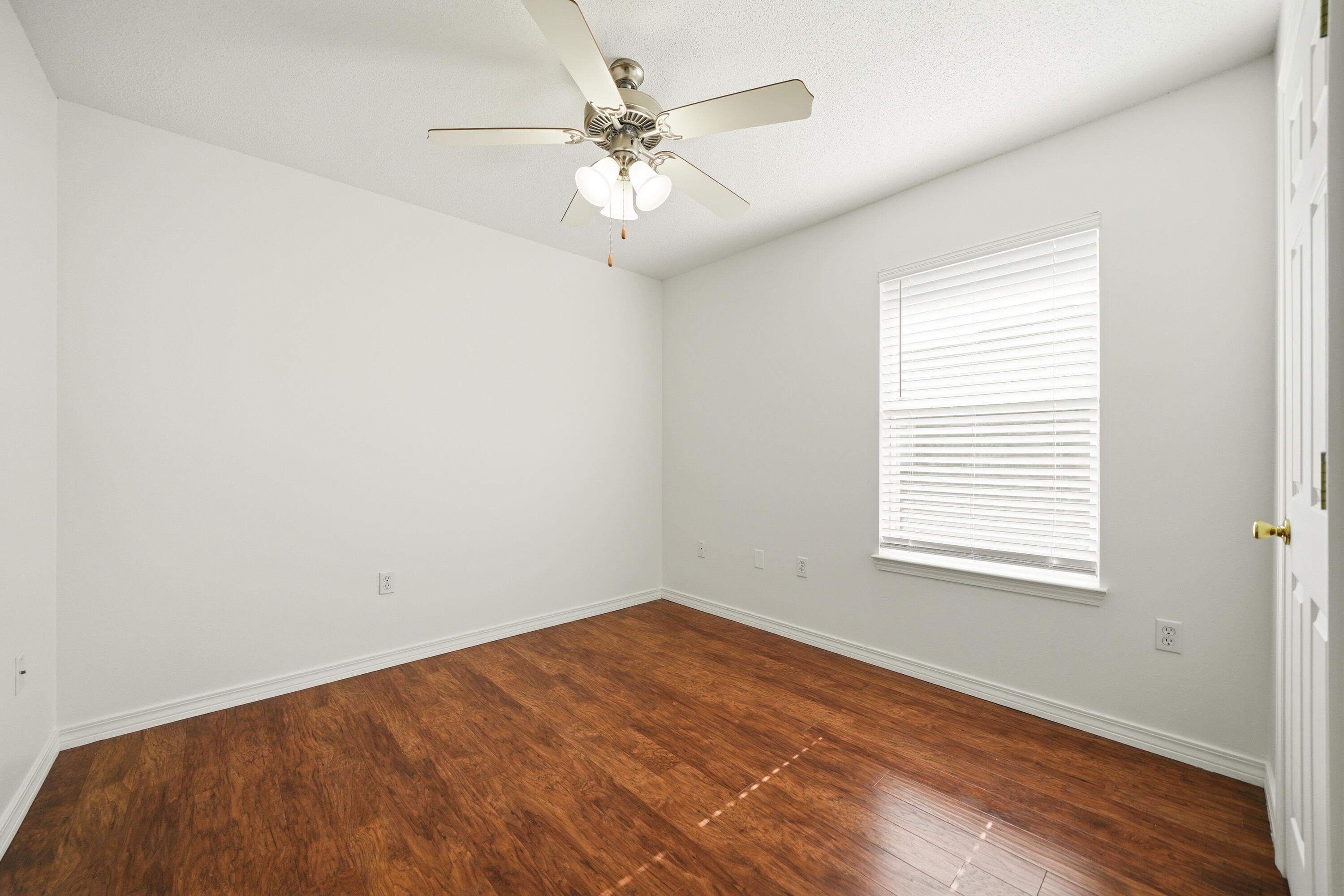 SILVER OAKS PH 2 - Residential Lease