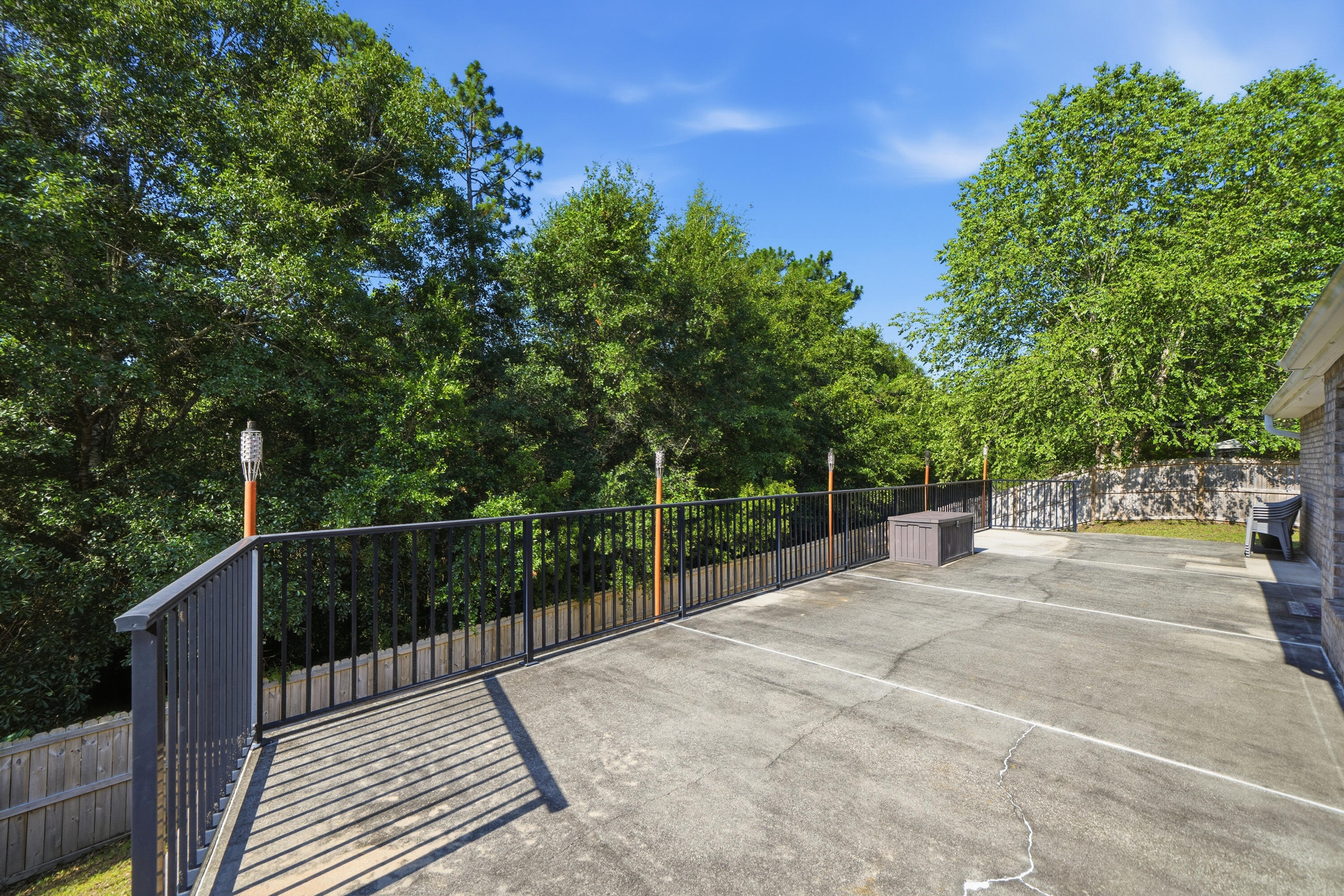 SILVER OAKS PH 2 - Residential Lease