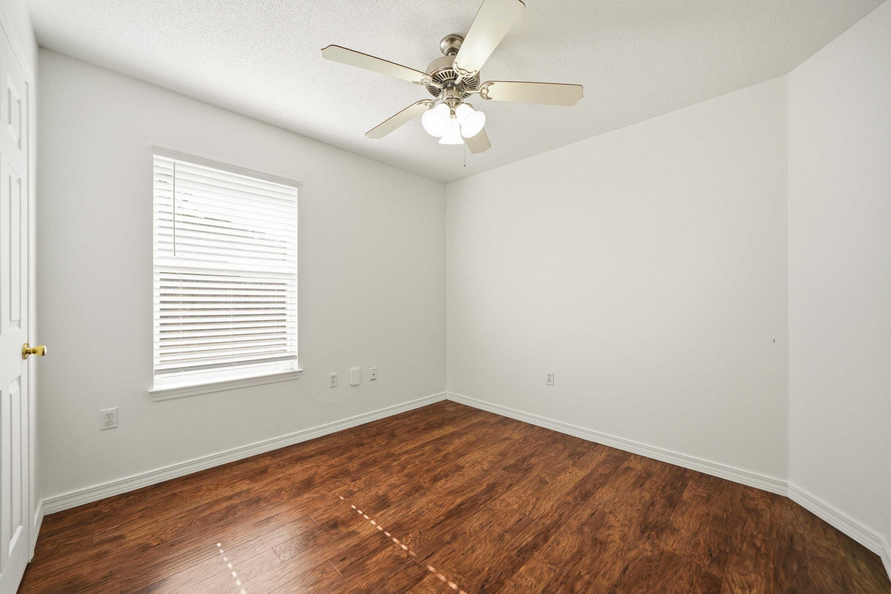 SILVER OAKS PH 2 - Residential Lease