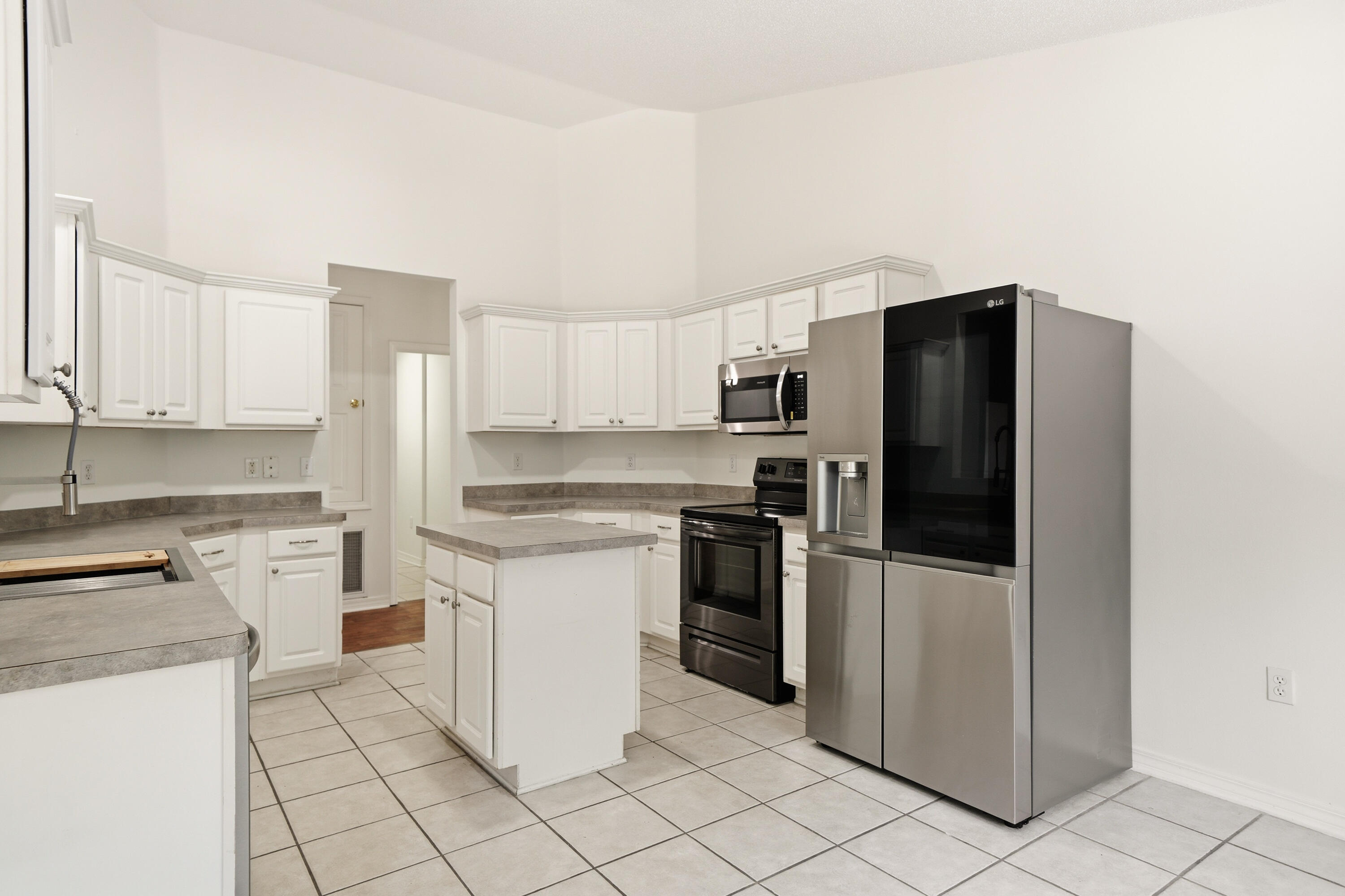 SILVER OAKS PH 2 - Residential Lease