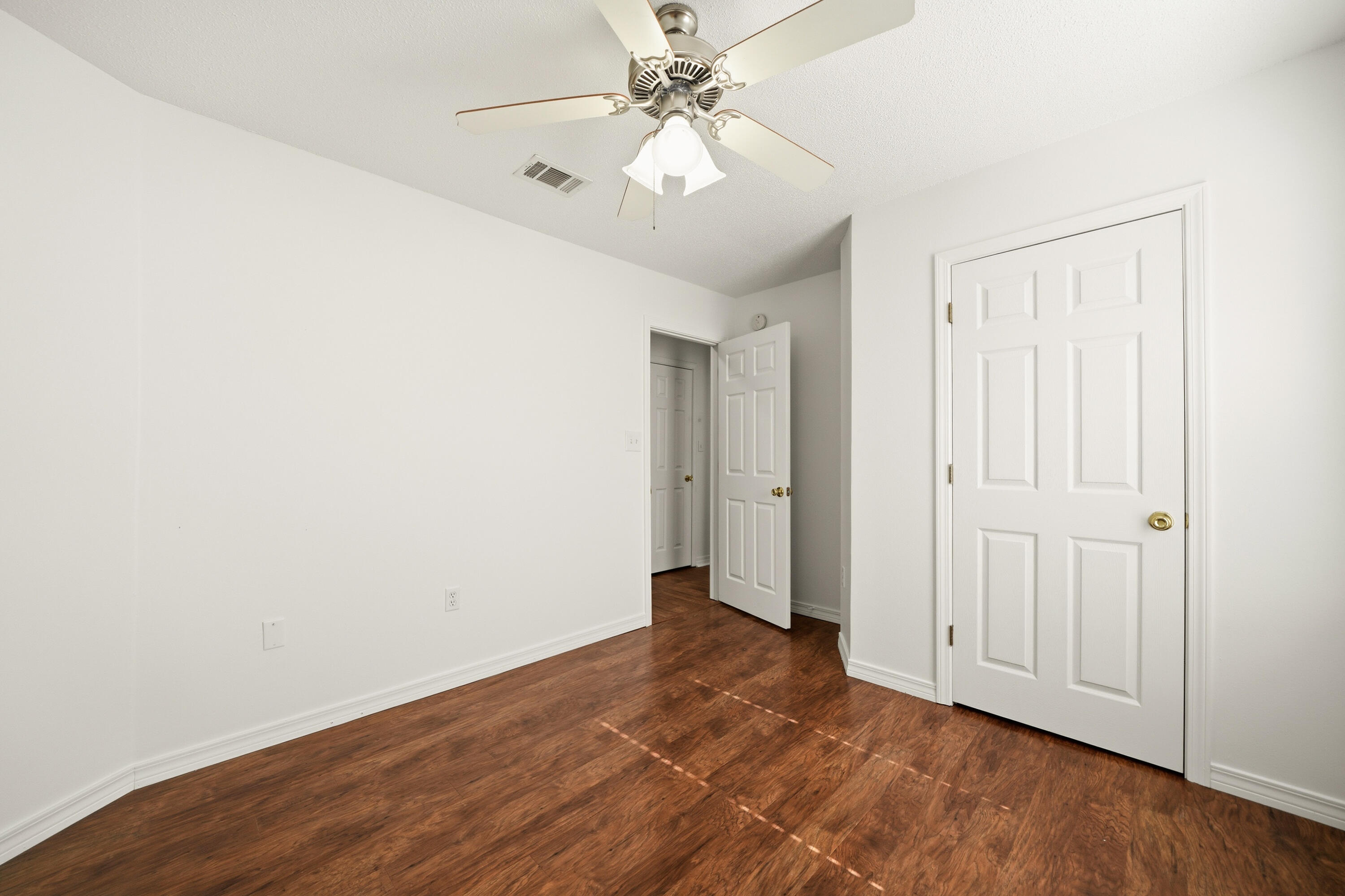 SILVER OAKS PH 2 - Residential Lease
