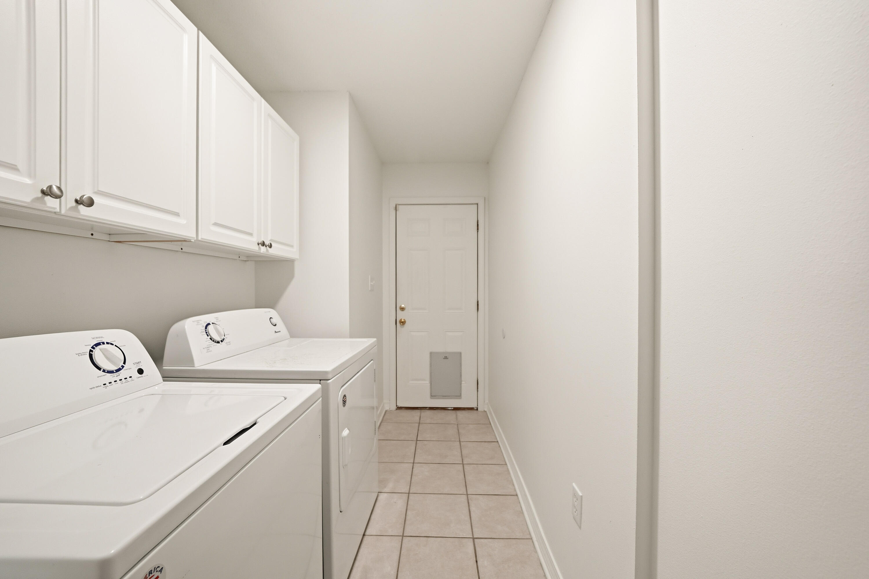 SILVER OAKS PH 2 - Residential Lease