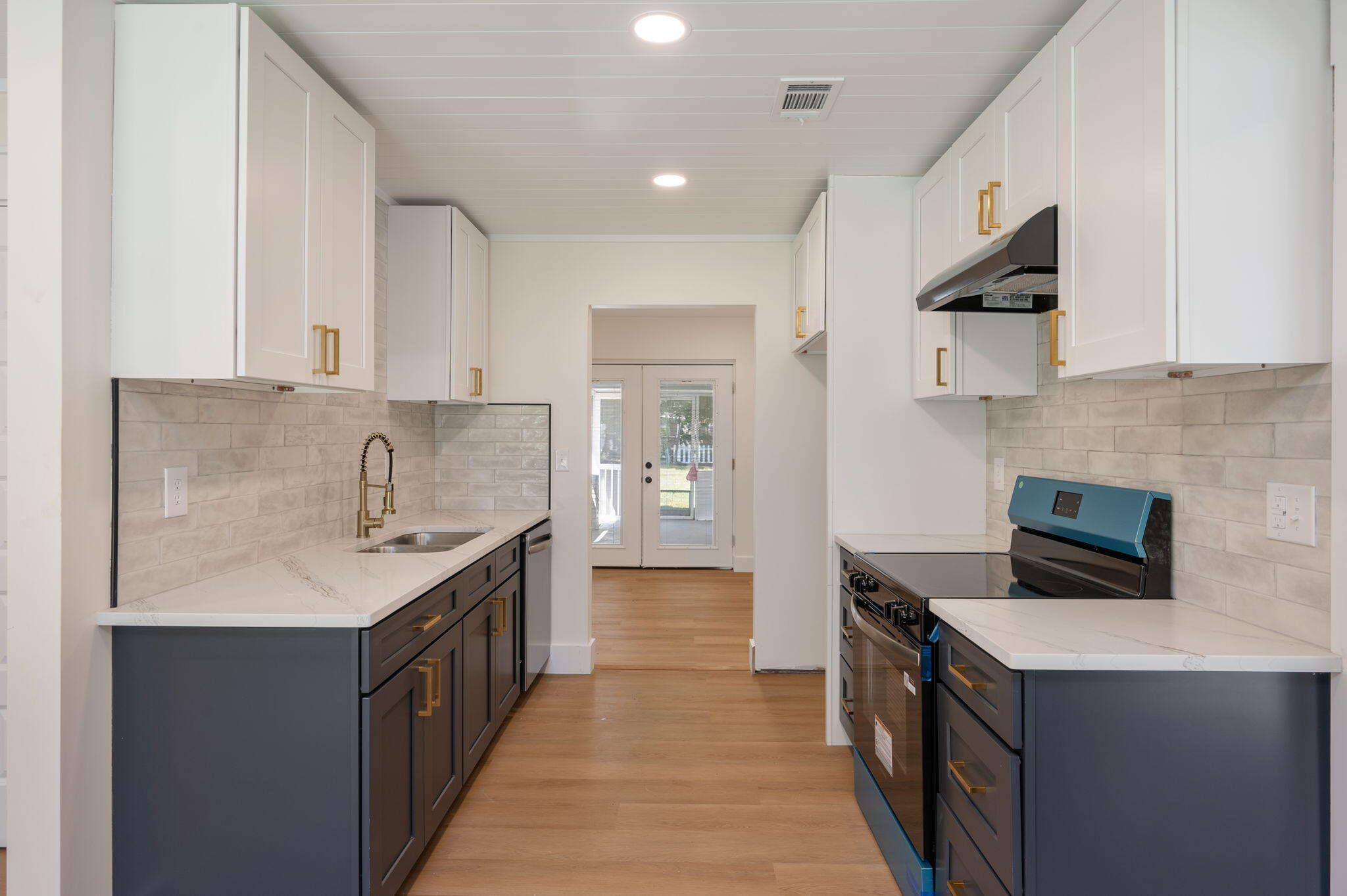 COLONY ESTATES 3RD ADDN - Residential