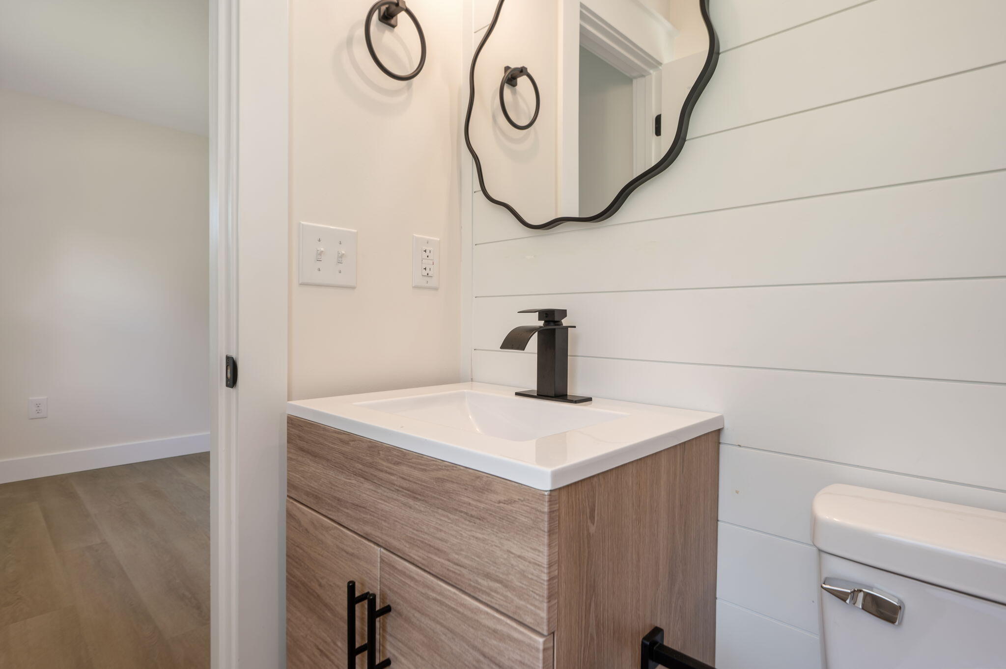 COLONY ESTATES 3RD ADDN - Residential