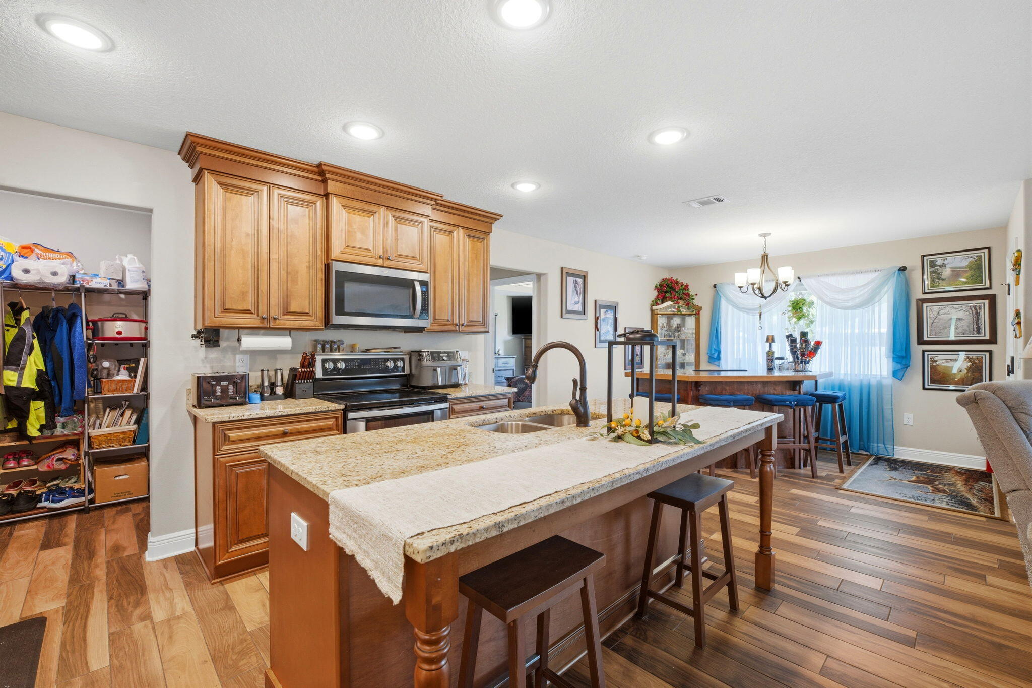 NONESUCH WAY - Residential