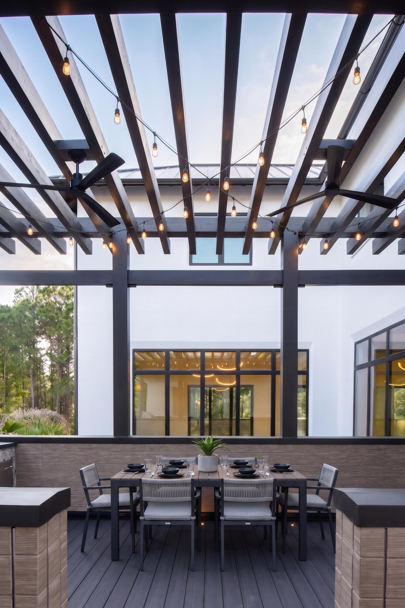 BEACH HIGHLANDS - Residential
